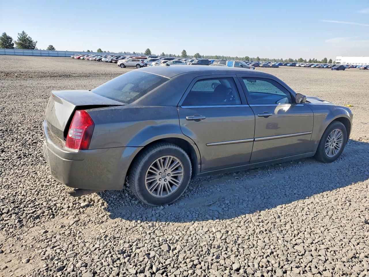 2008 Chrysler 300 Lx Tan vin: 2C3LA43R98H126395