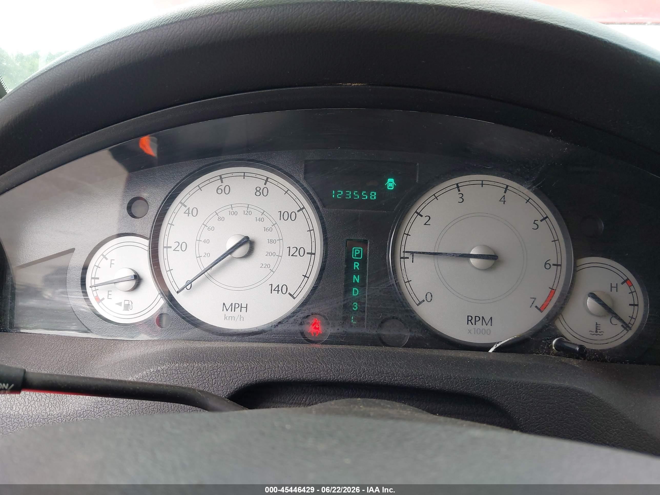 2007 Chrysler 300   Red vin: 2C3LA43RX7H697635