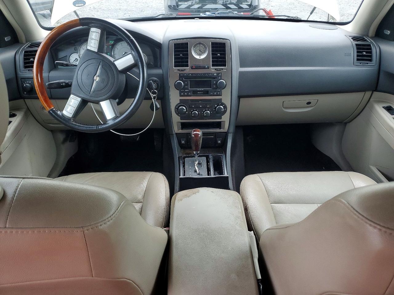 2006 Chrysler 300 Touring Cream vin: 2C3LA53G16H106949