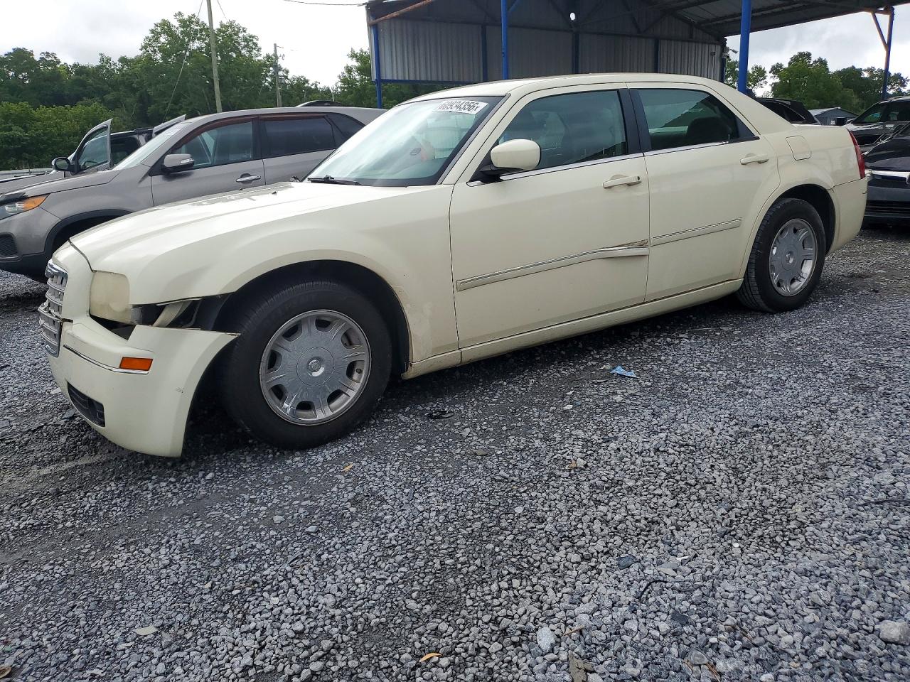 2006 Chrysler 300 Touring Cream vin: 2C3LA53G16H106949