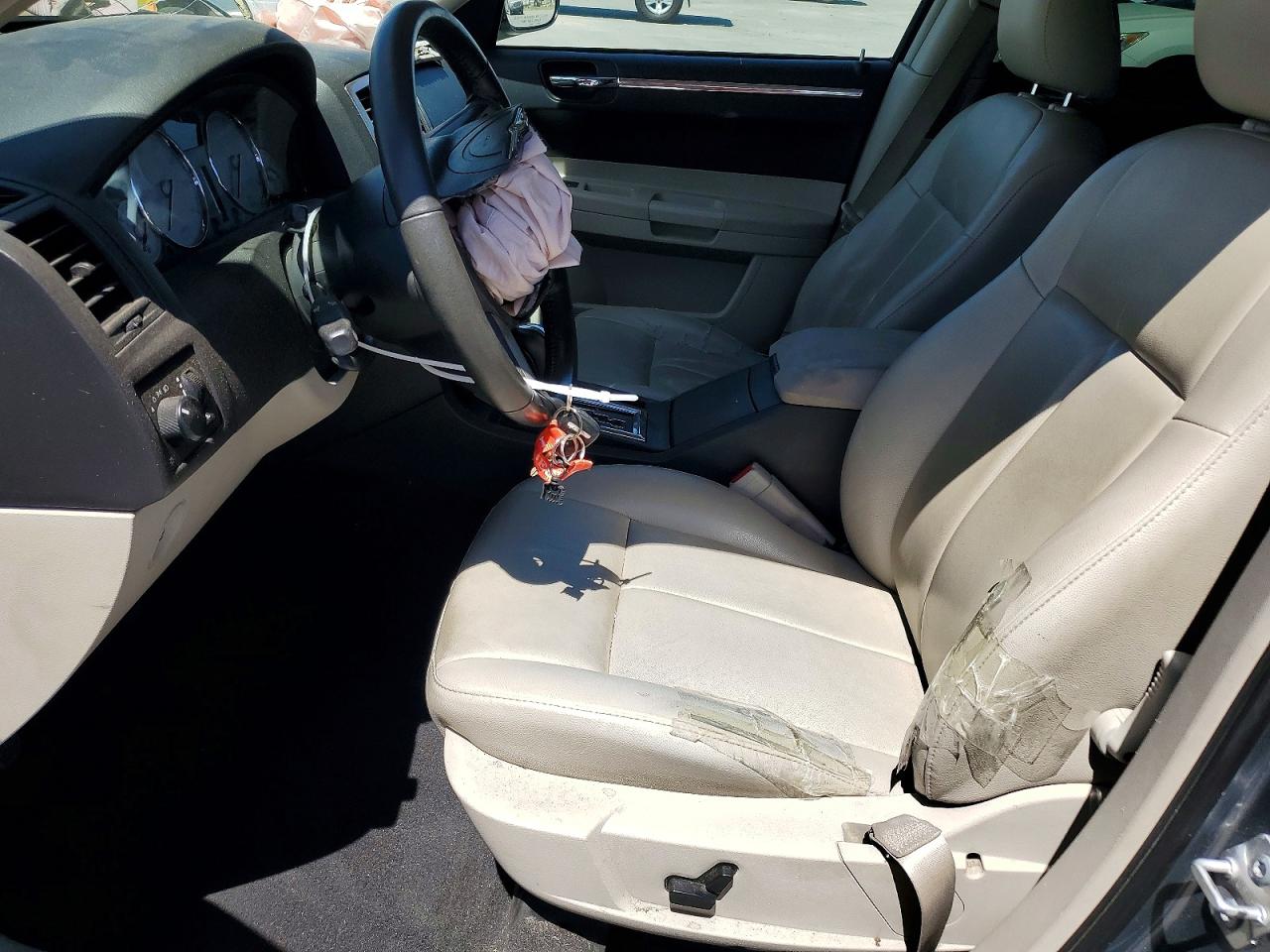 2007 Chrysler 300 Touring Gray vin: 2C3LA53G27H707742