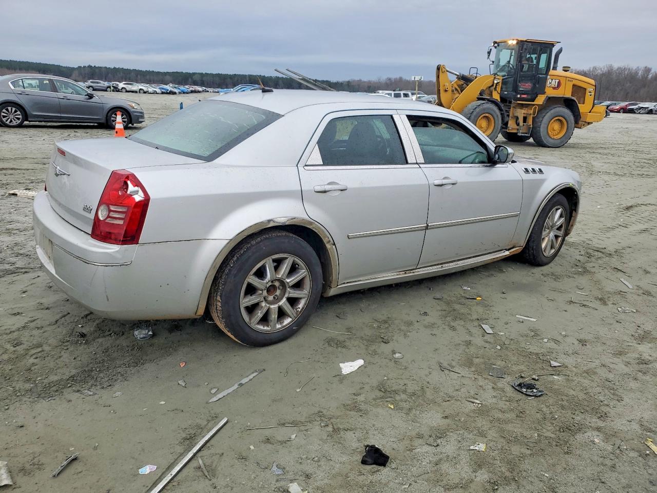 2008 Chrysler 300 Touring Silver vin: 2C3LA53G28H165317