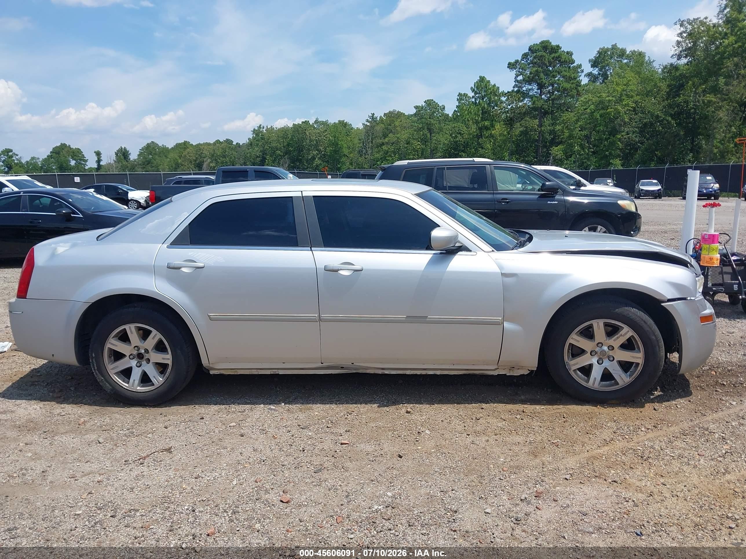 2006 Chrysler 300 Touring Silver vin: 2C3LA53G46H186635