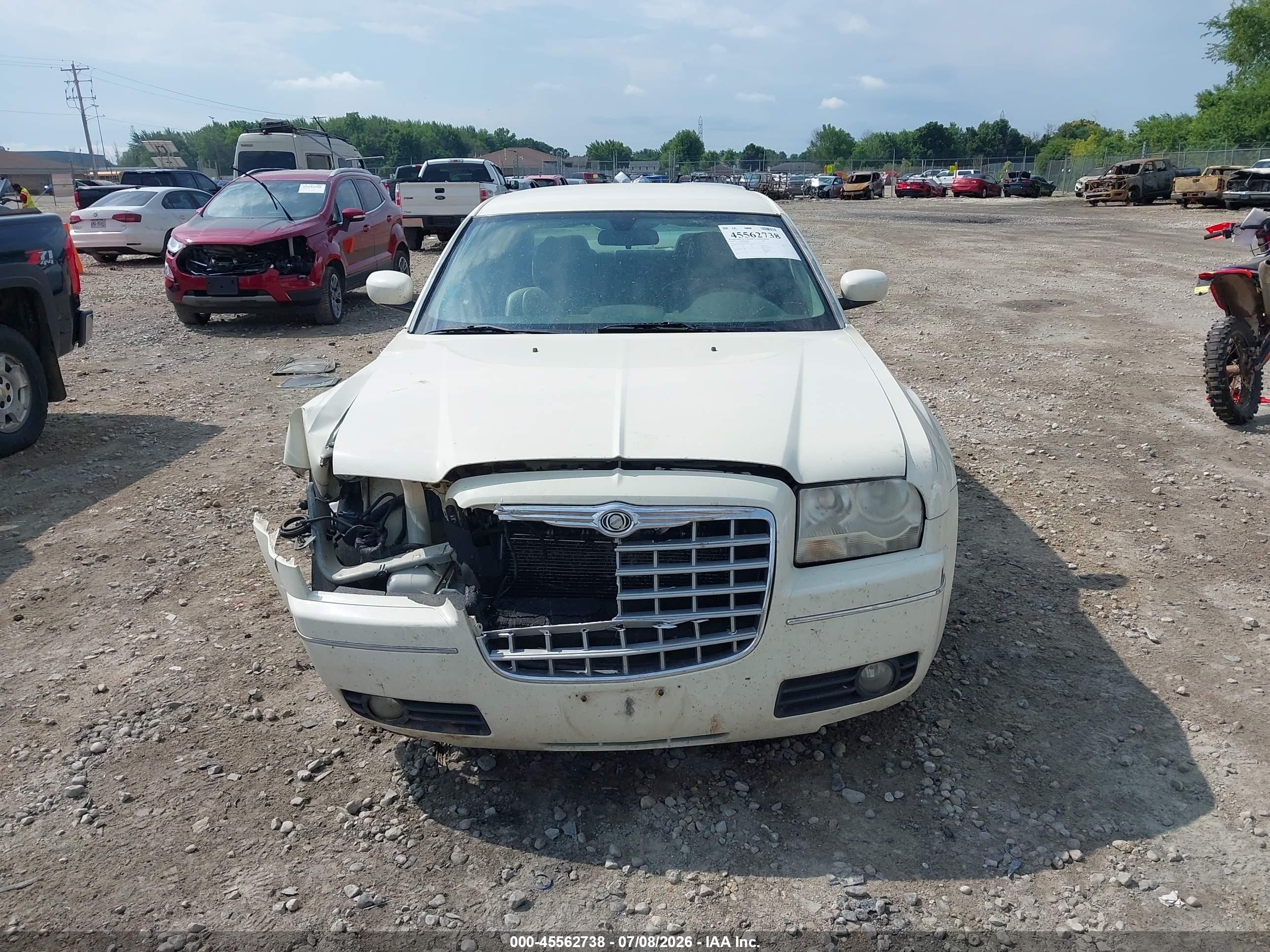 2007 Chrysler 300 Touring White vin: 2C3LA53G57H766607