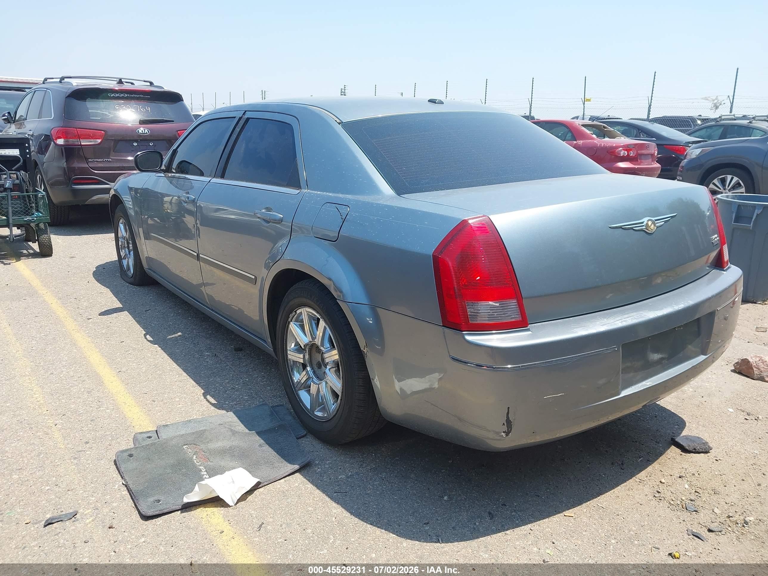 2007 Chrysler 300 Touring Gray vin: 2C3LA53G77H626431