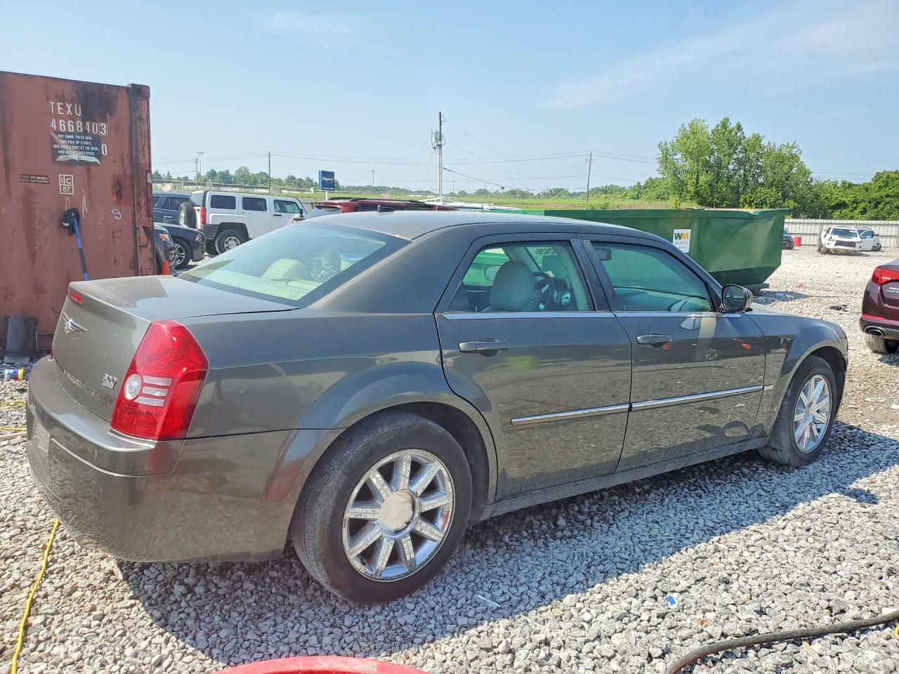 2008 Chrysler 300 Touring Желто-коричневый vin: 2C3LA53G88H223012