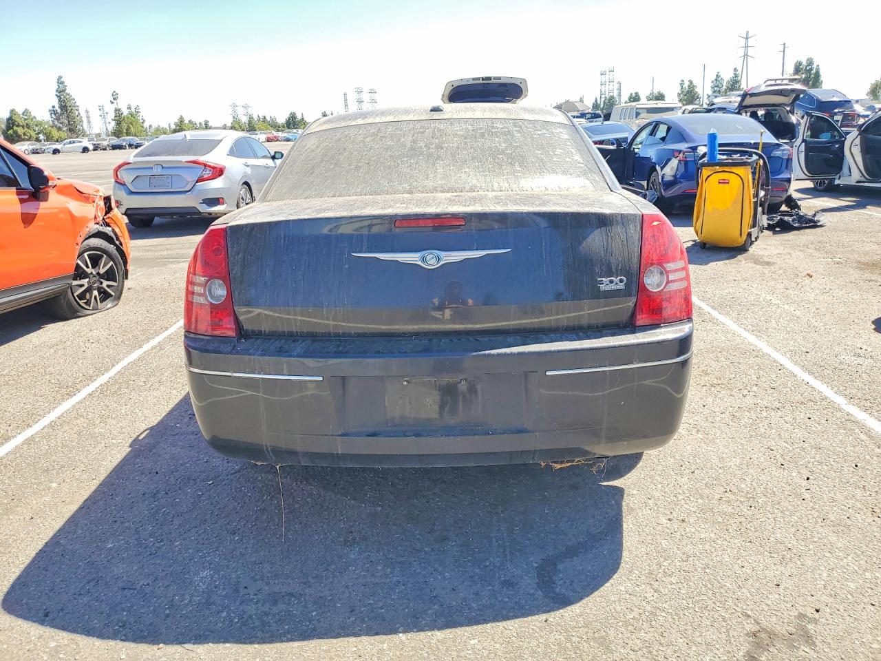 2009 Chrysler 300 Touring Black vin: 2C3LA53V09H554411