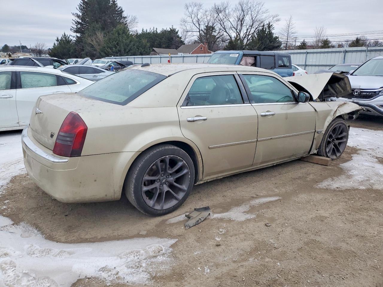 2006 Chrysler 300c Gold vin: 2C3LA63H06H244562