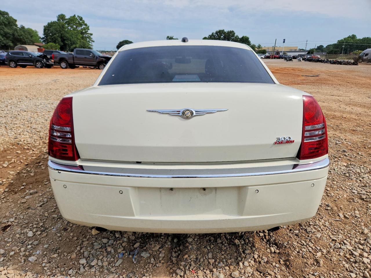 2006 Chrysler 300c Кремовый vin: 2C3LA63H16H112992