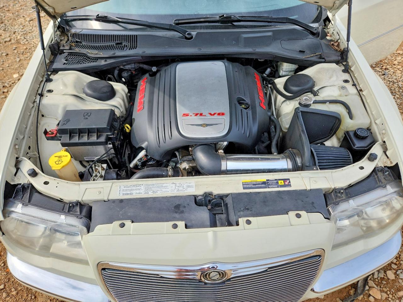 2006 Chrysler 300c Кремовый vin: 2C3LA63H16H112992