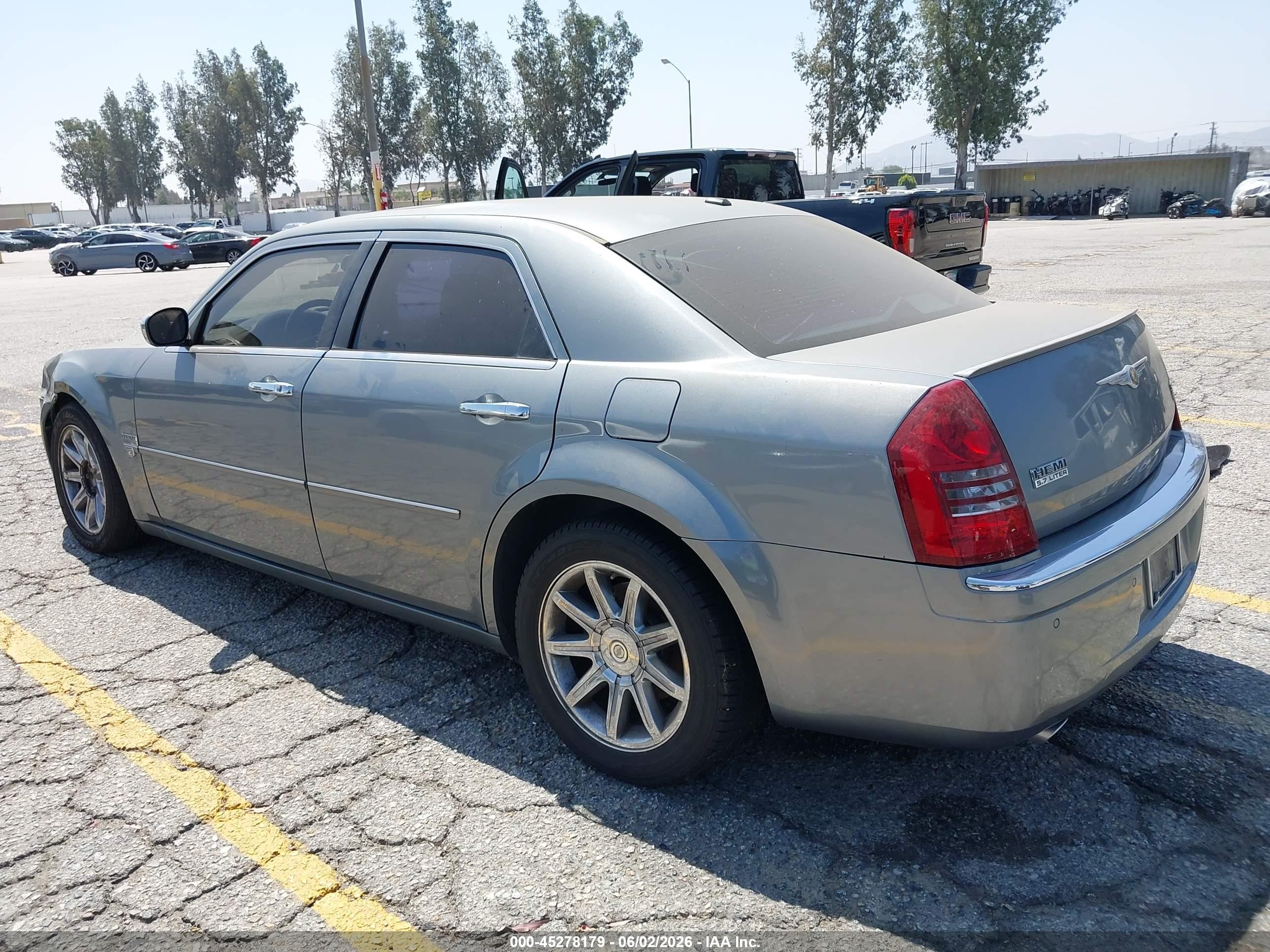 2006 Chrysler 300c   Gray vin: 2C3LA63H16H317437