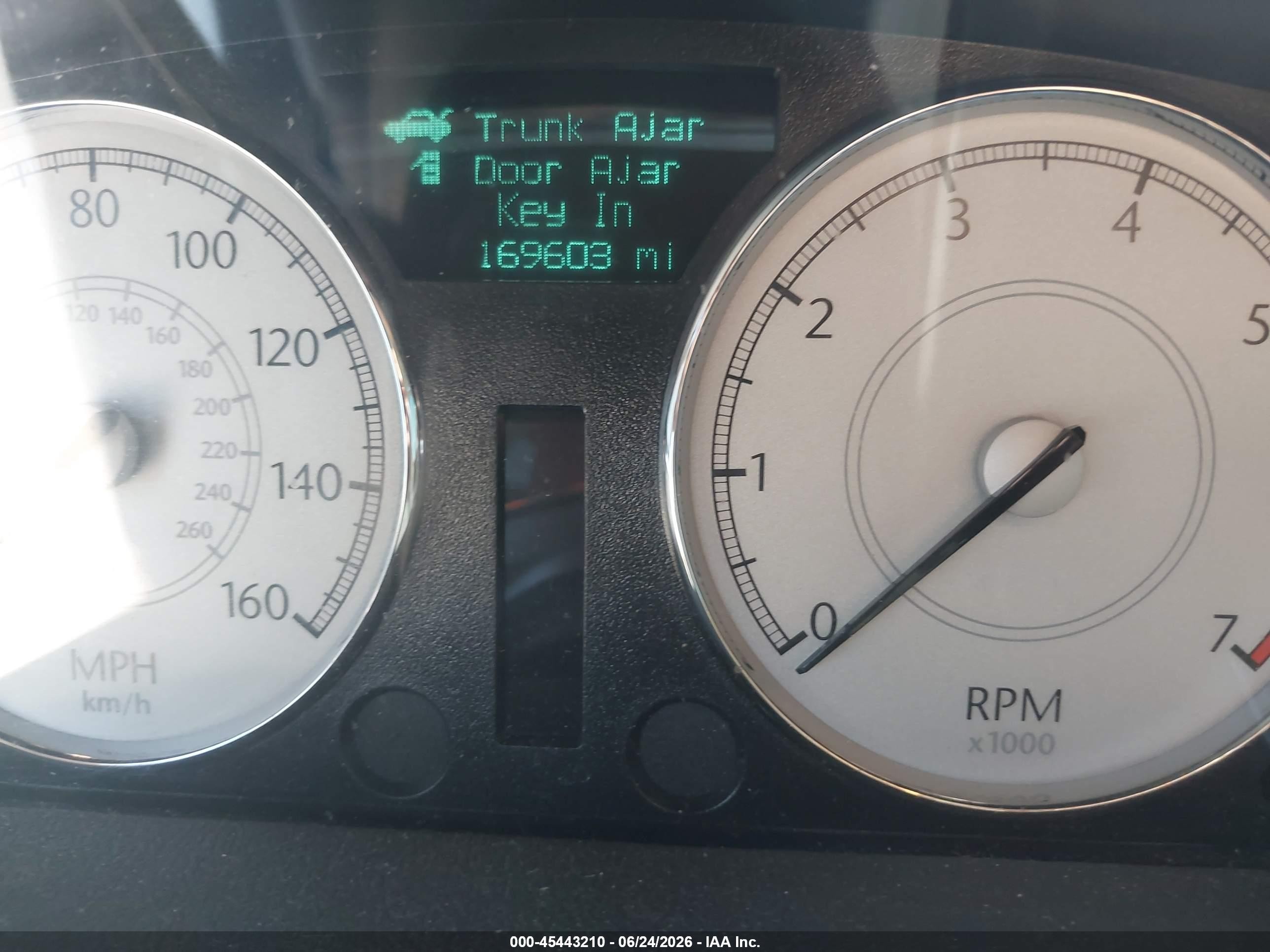 2006 Chrysler 300c   Black vin: 2C3LA63H16H527505