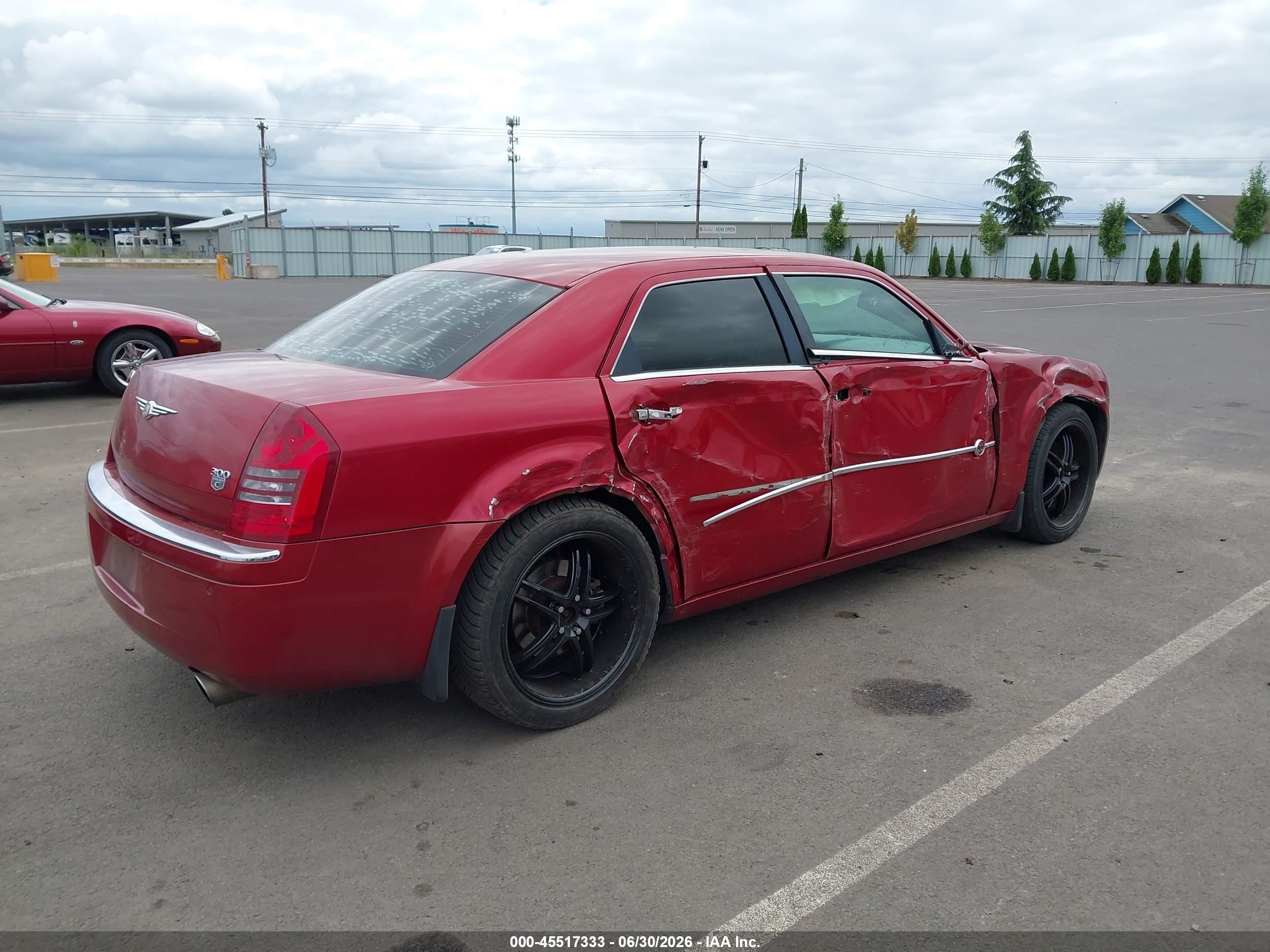 2007 Chrysler 300c   Красный vin: 2C3LA63H27H774470