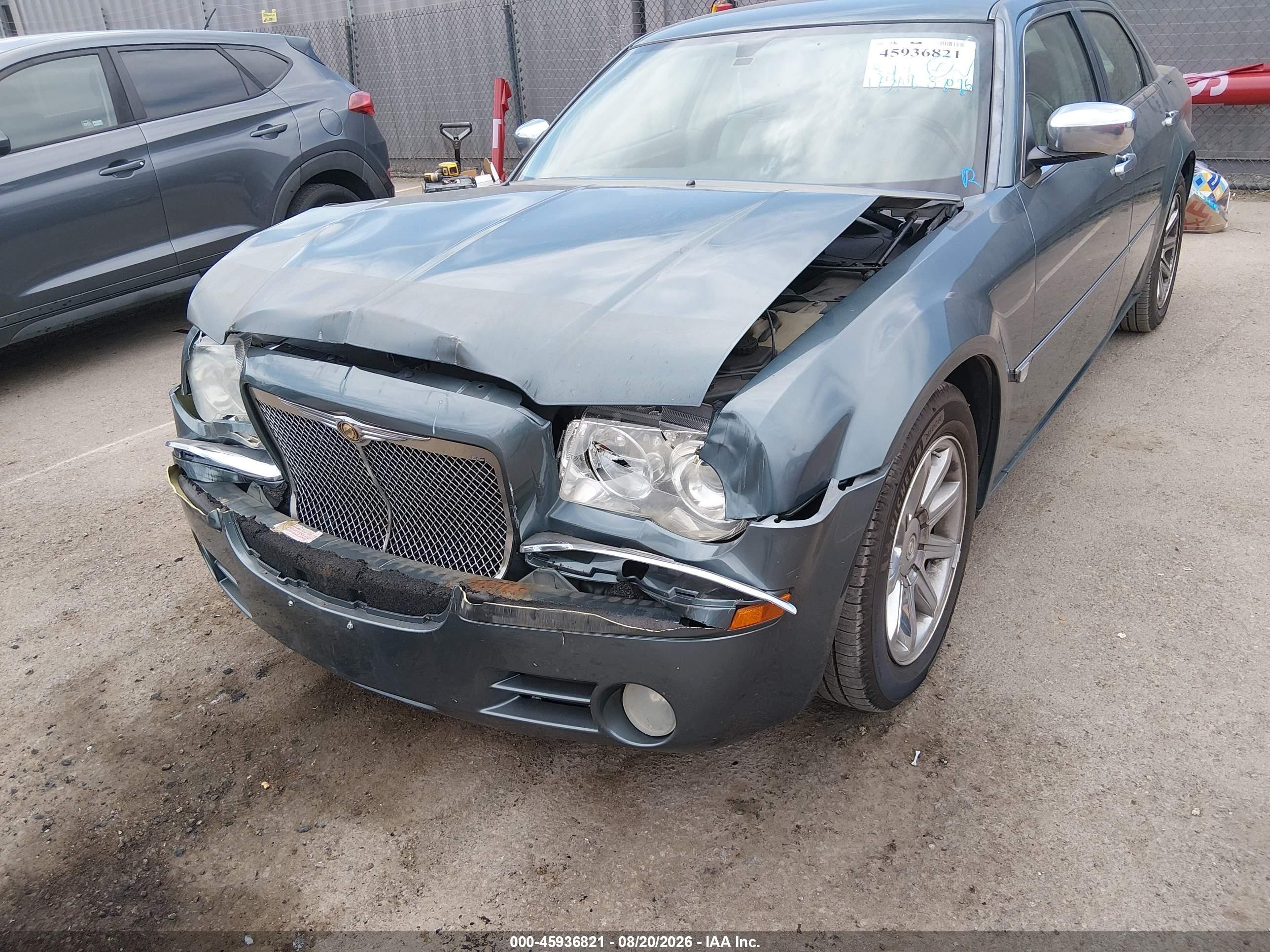 2006 Chrysler 300c   Серый vin: 2C3LA63H36H140678