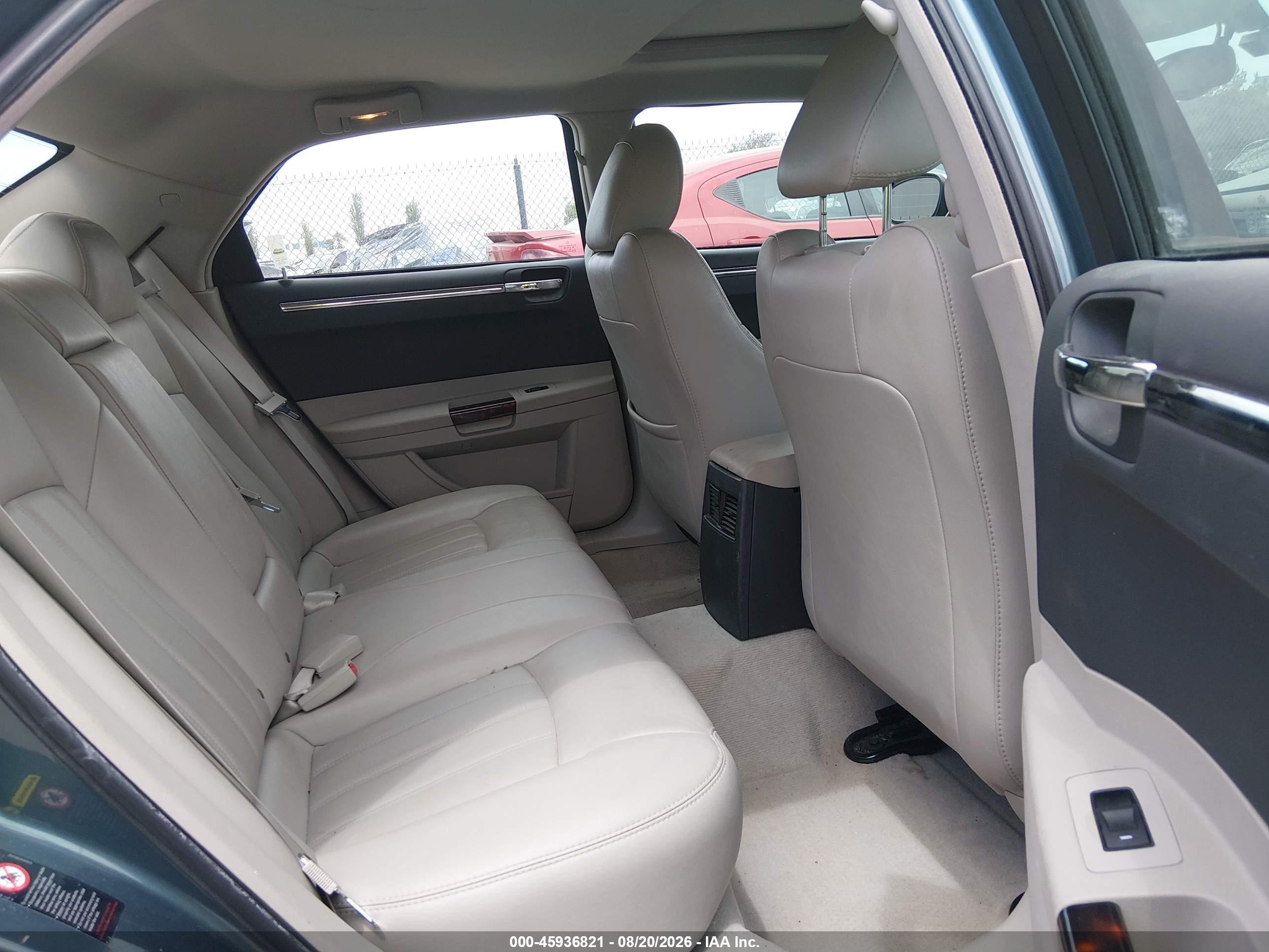2006 Chrysler 300c   Серый vin: 2C3LA63H36H140678