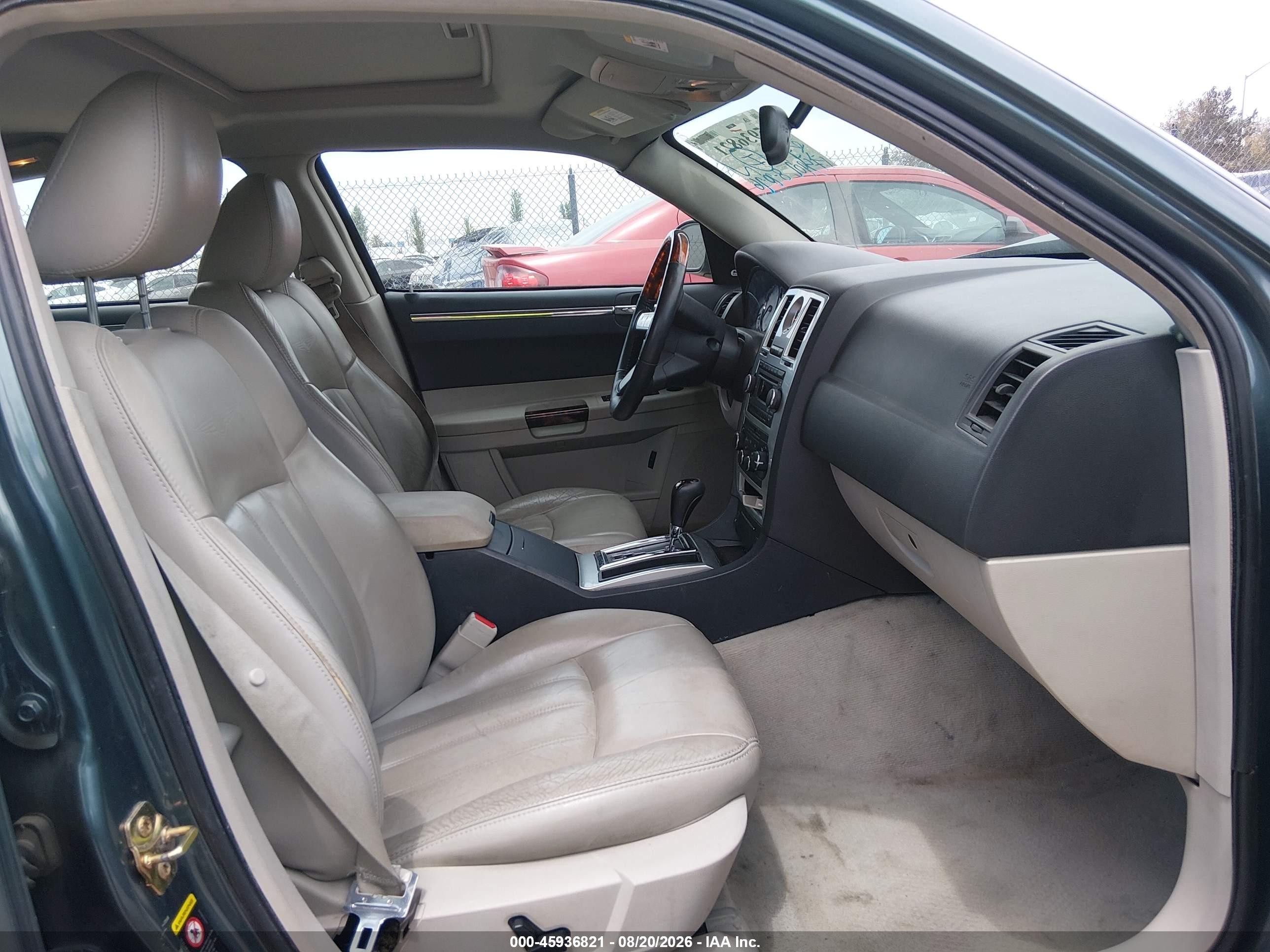 2006 Chrysler 300c   Серый vin: 2C3LA63H36H140678