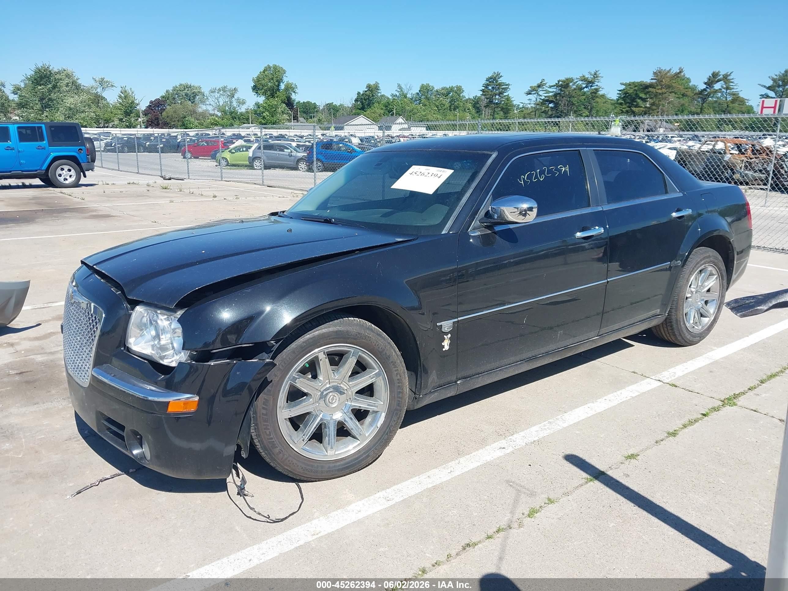 2006 Chrysler 300c   Black vin: 2C3LA63H46H114946