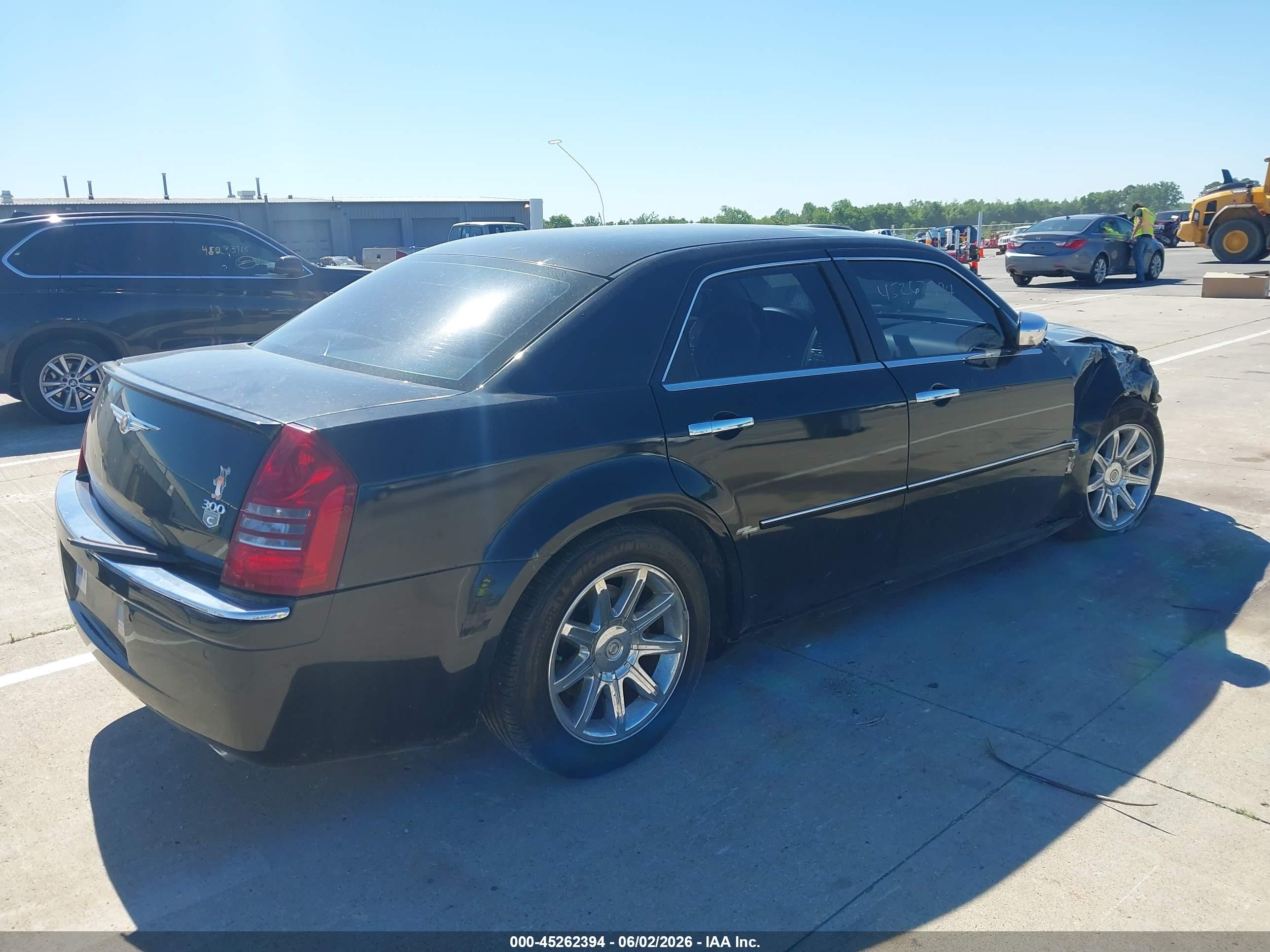2006 Chrysler 300c   Black vin: 2C3LA63H46H114946