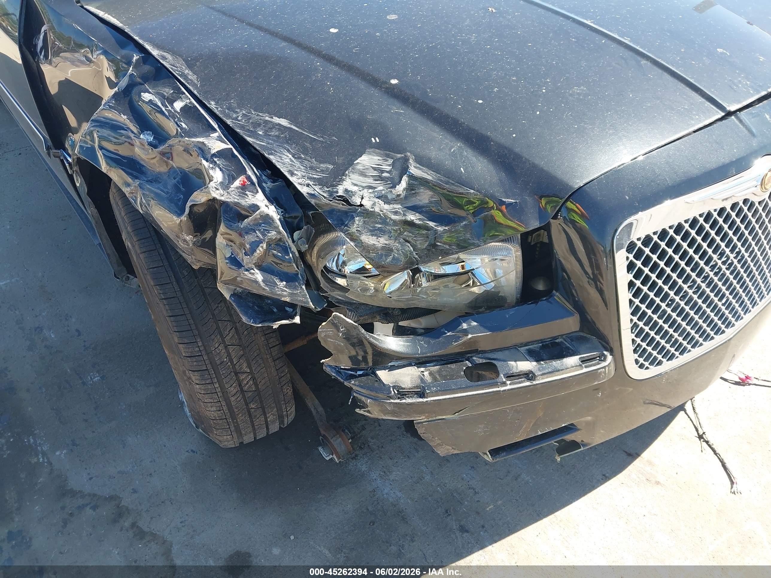 2006 Chrysler 300c   Black vin: 2C3LA63H46H114946
