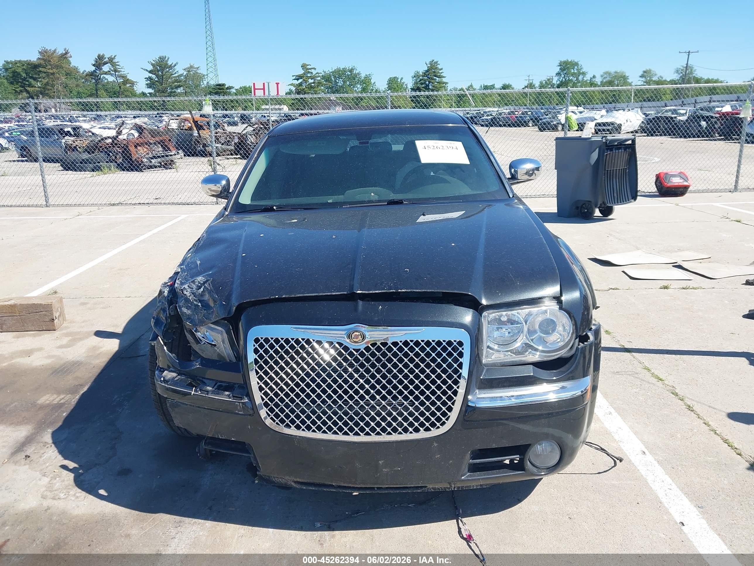 2006 Chrysler 300c   Black vin: 2C3LA63H46H114946