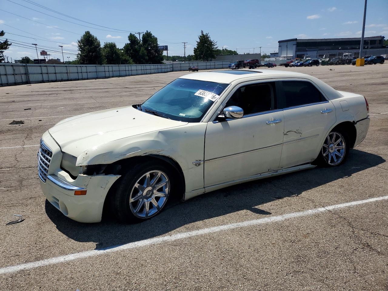2006 Chrysler 300c Cream vin: 2C3LA63H46H297930