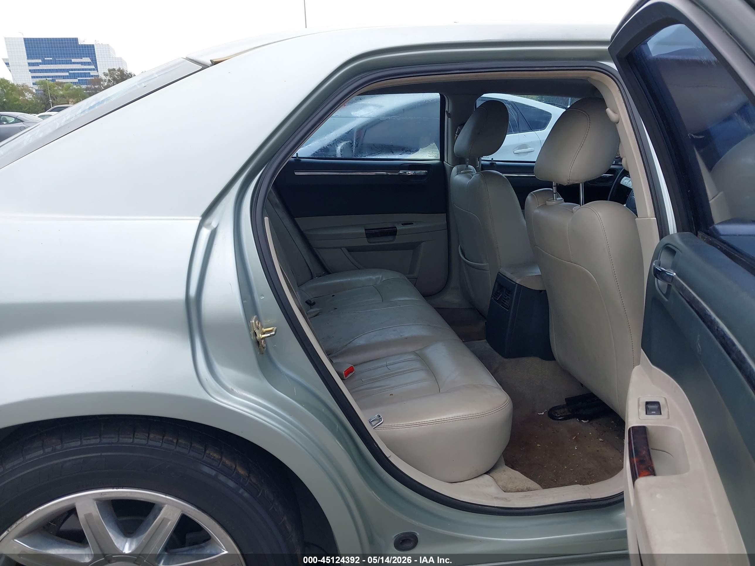 2006 Chrysler 300c   Blue vin: 2C3LA63H46H421503