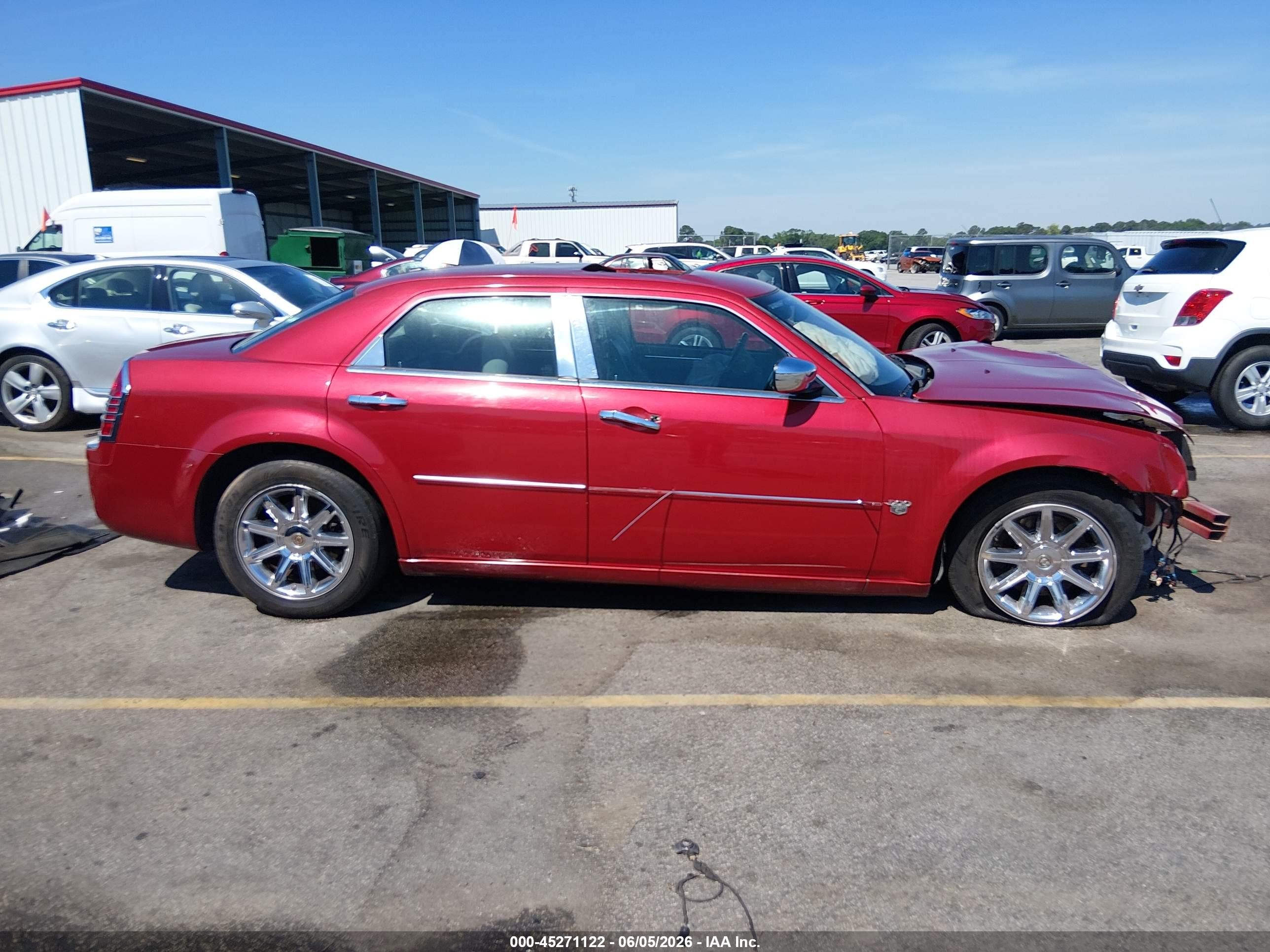 2007 Chrysler 300c   Red vin: 2C3LA63H47H767374
