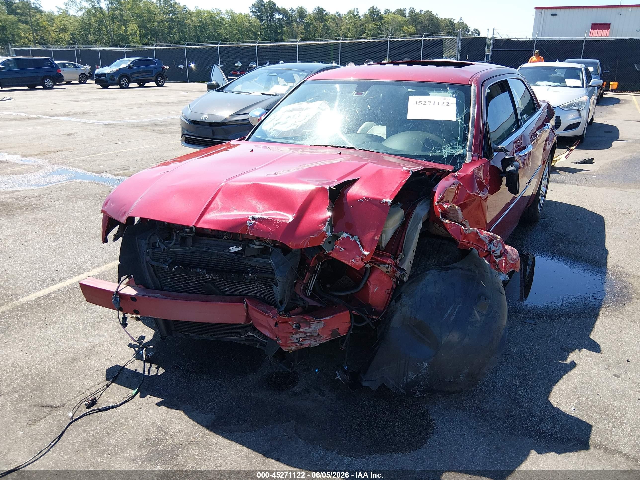 2007 Chrysler 300c   Red vin: 2C3LA63H47H767374
