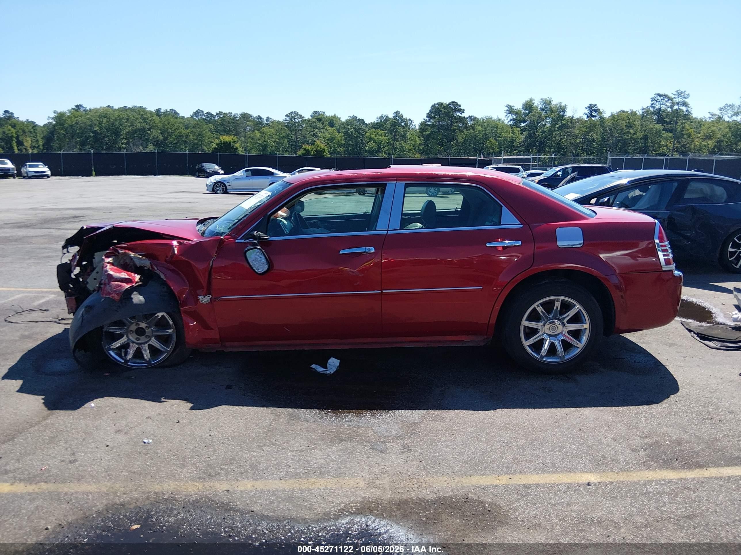 2007 Chrysler 300c   Red vin: 2C3LA63H47H767374