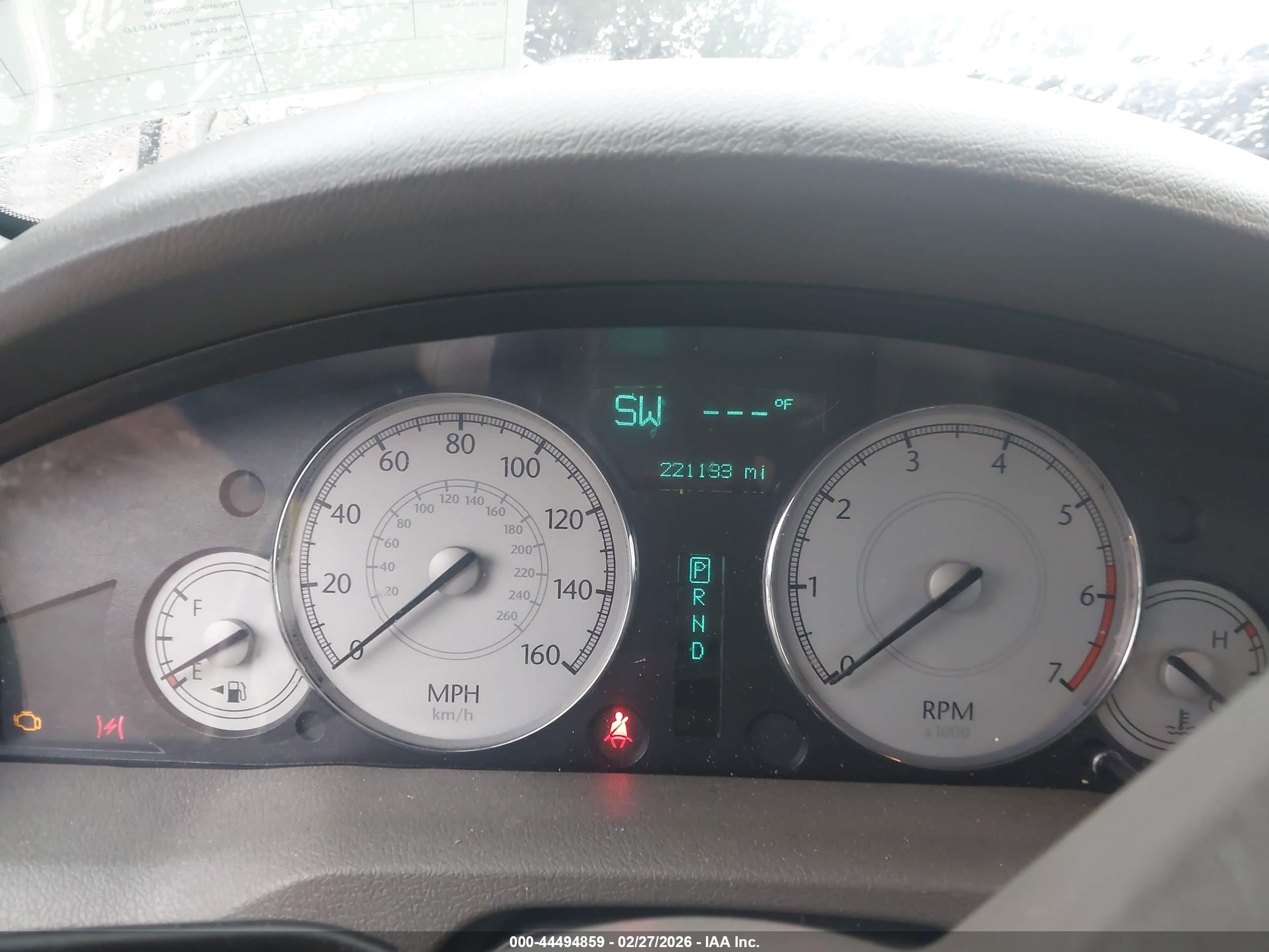 2007 Chrysler 300c   Cream vin: 2C3LA63H47H871637