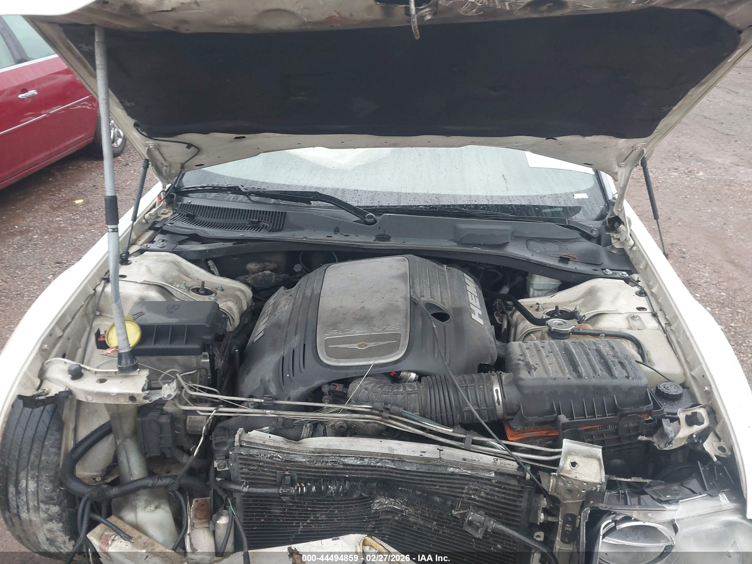 2007 Chrysler 300c   Cream vin: 2C3LA63H47H871637