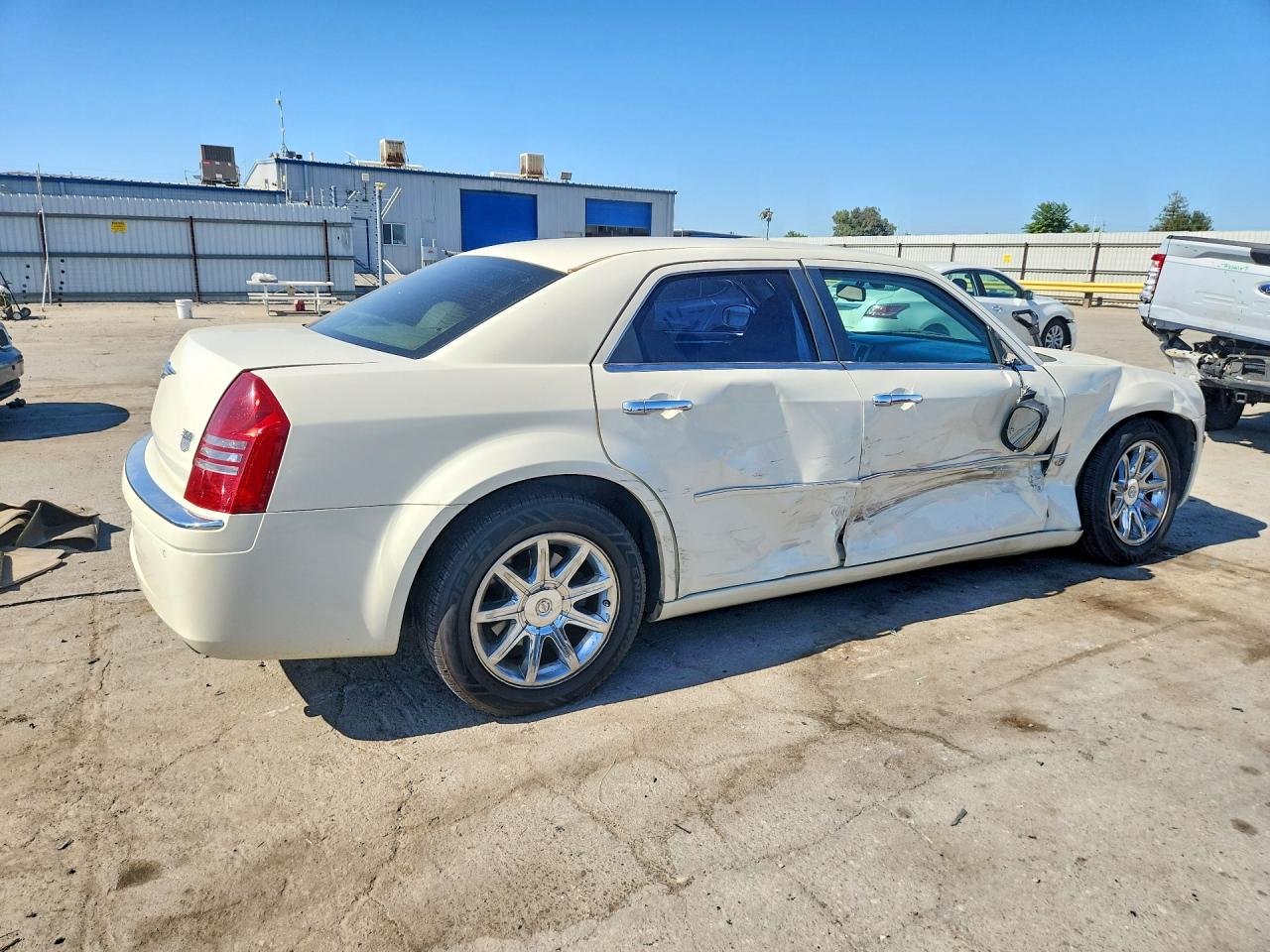 2006 Chrysler 300c White vin: 2C3LA63H56H439492