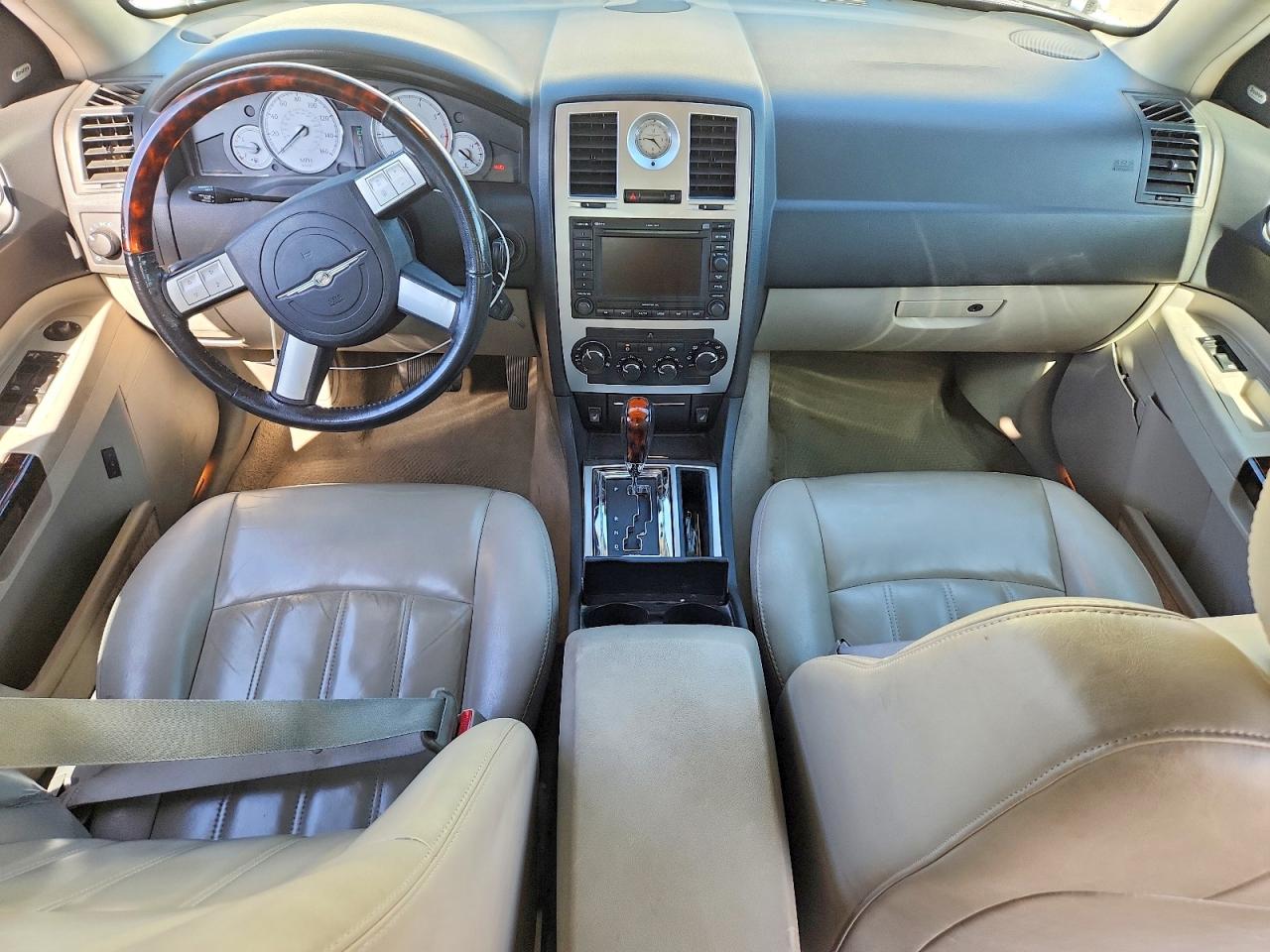 2006 Chrysler 300c White vin: 2C3LA63H56H439492
