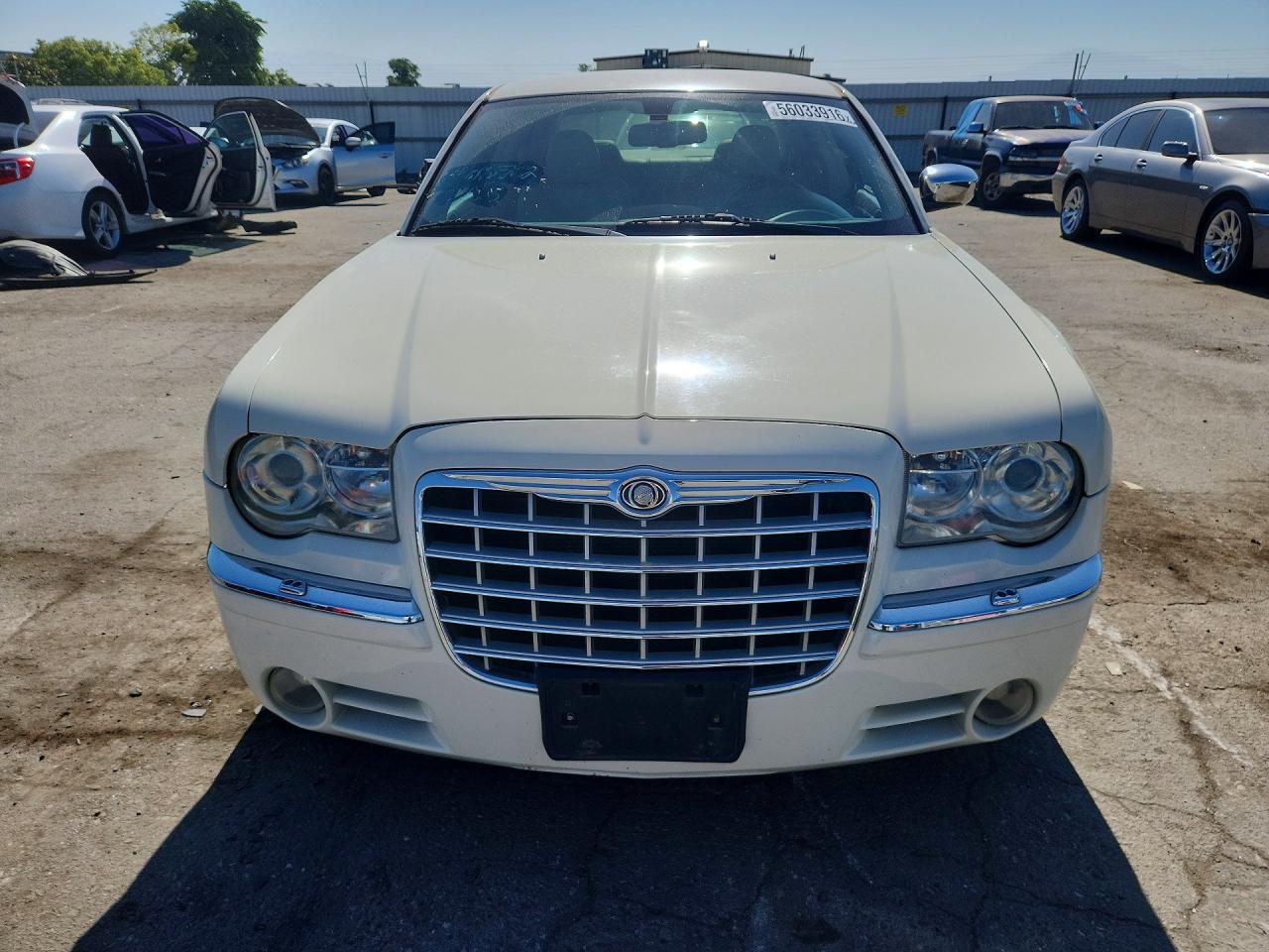 2006 Chrysler 300c White vin: 2C3LA63H56H439492
