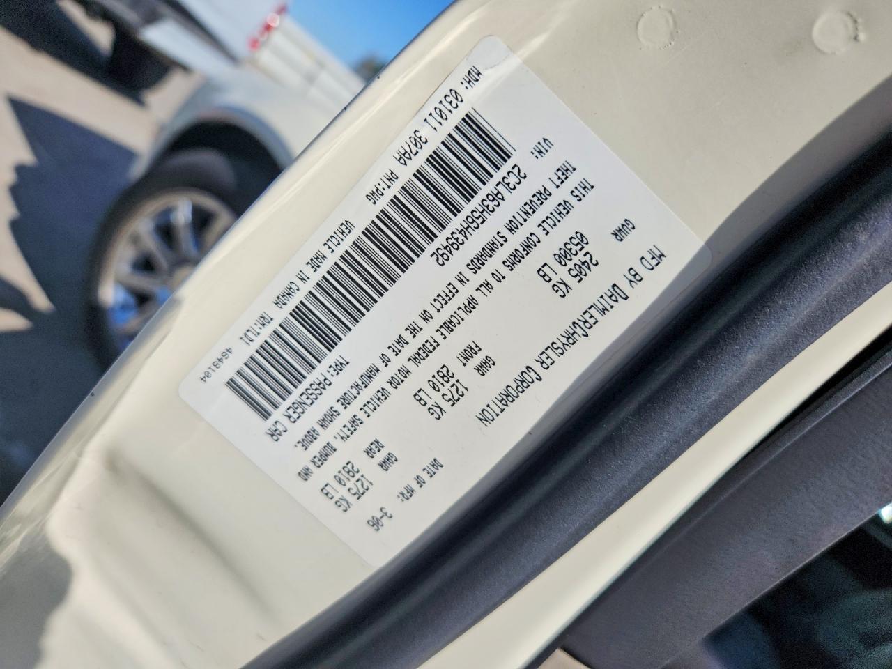 2006 Chrysler 300c White vin: 2C3LA63H56H439492