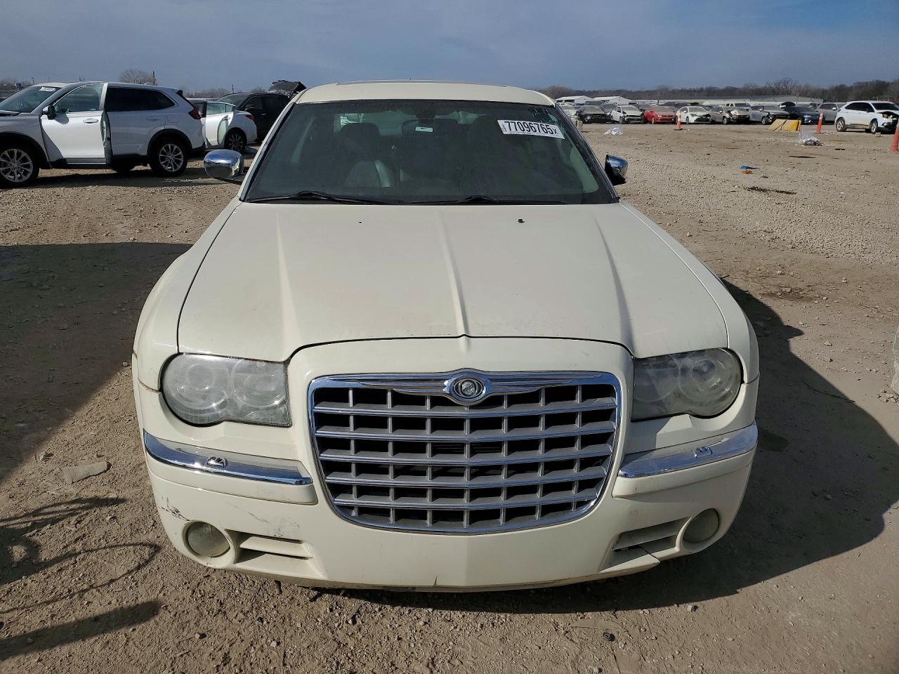2006 Chrysler 300c Cream vin: 2C3LA63H66H246266