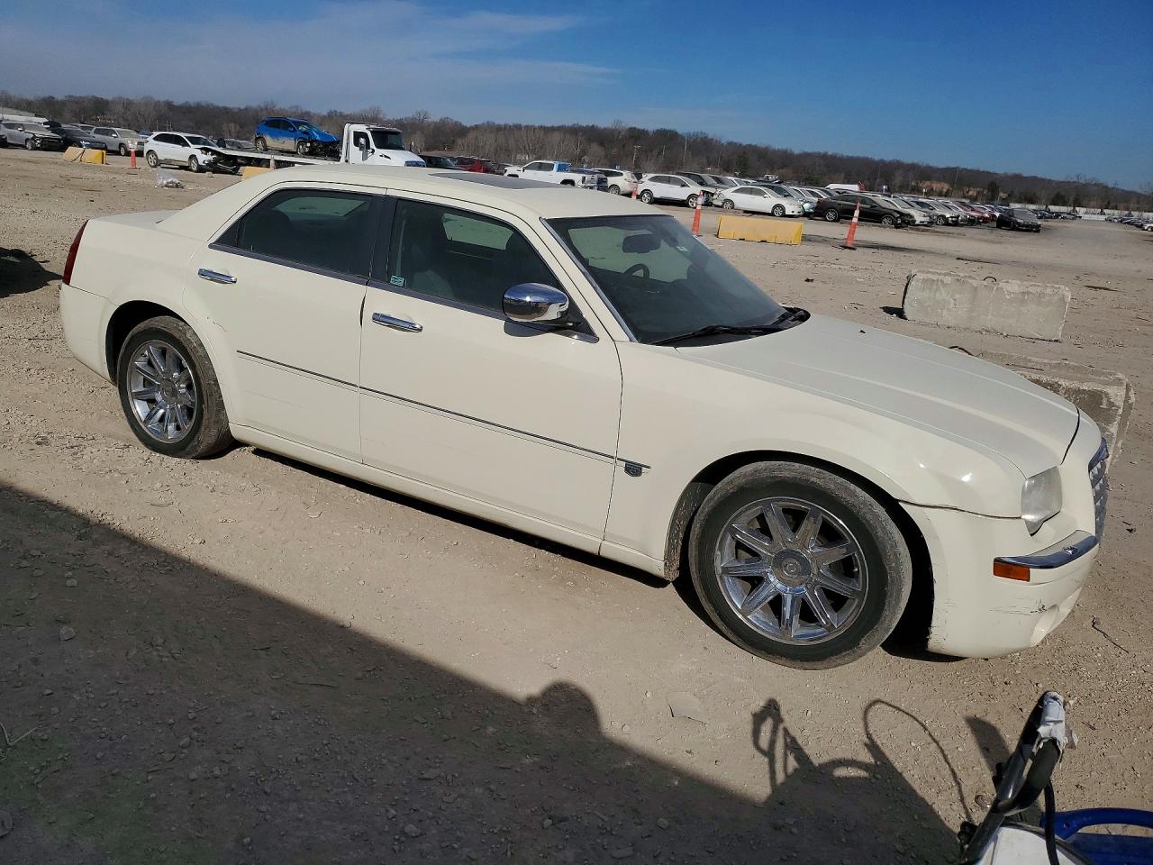 2006 Chrysler 300c Cream vin: 2C3LA63H66H246266