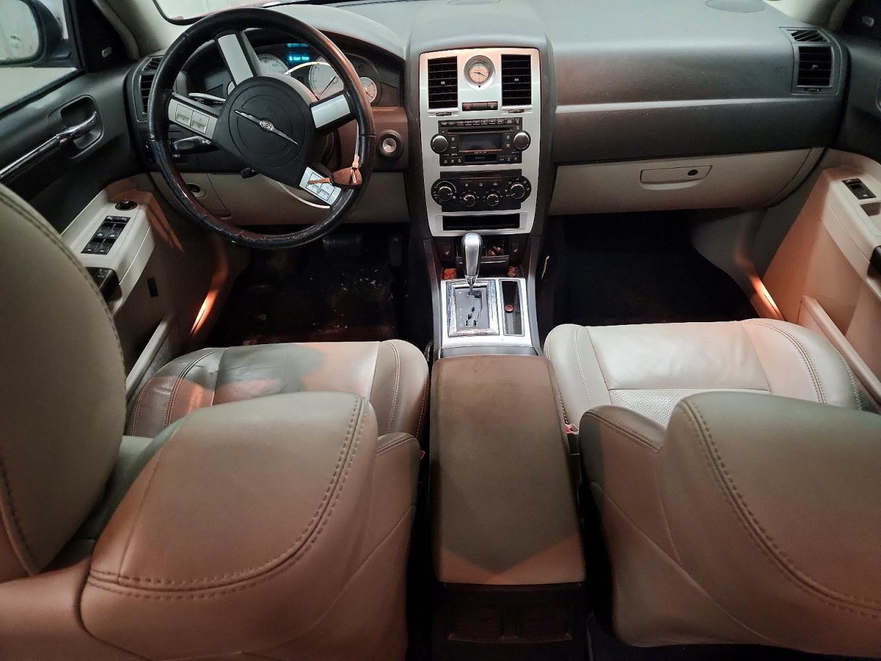 2006 Chrysler 300c Maroon vin: 2C3LA63H66H455328