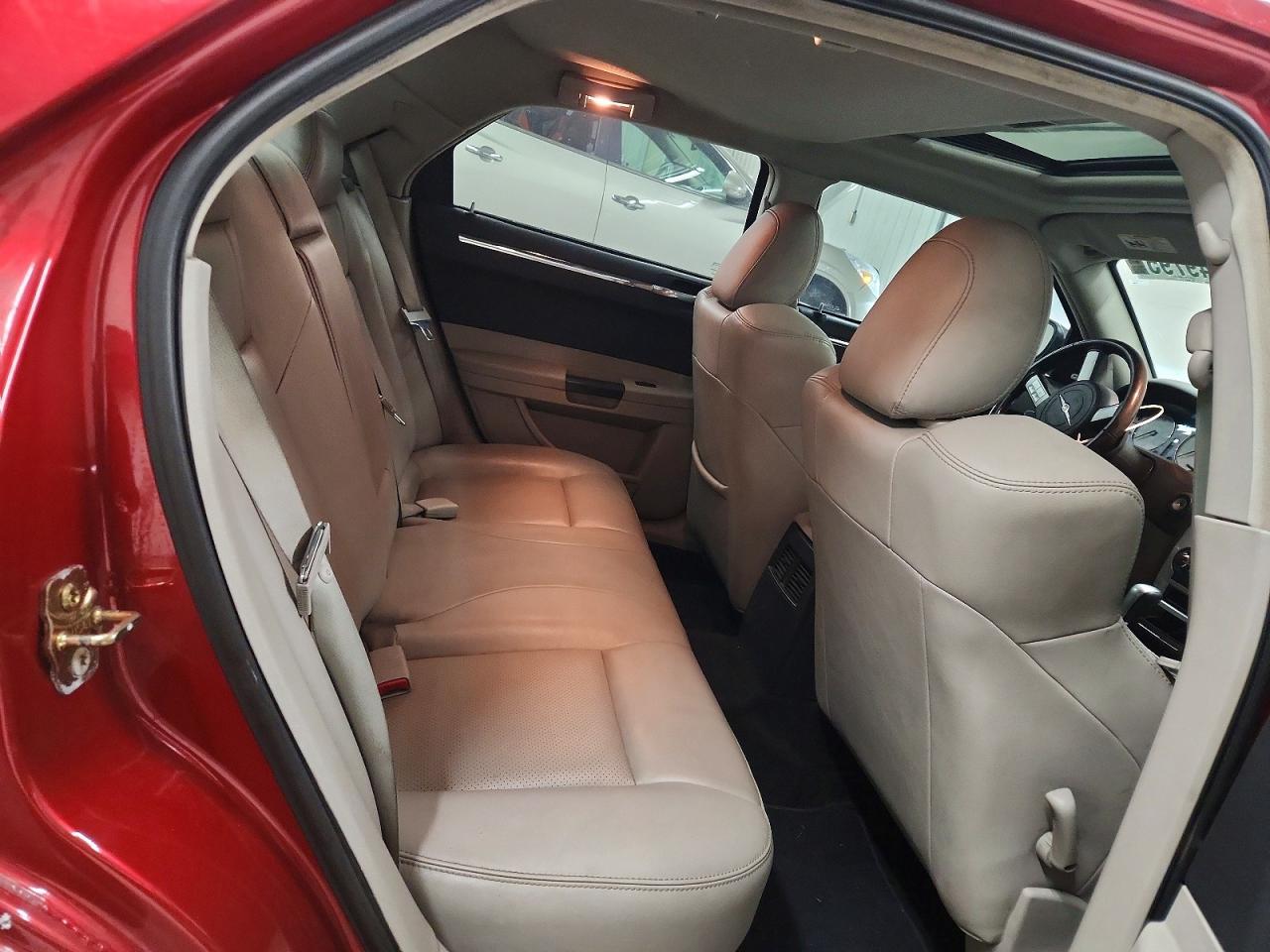 2006 Chrysler 300c Maroon vin: 2C3LA63H66H455328