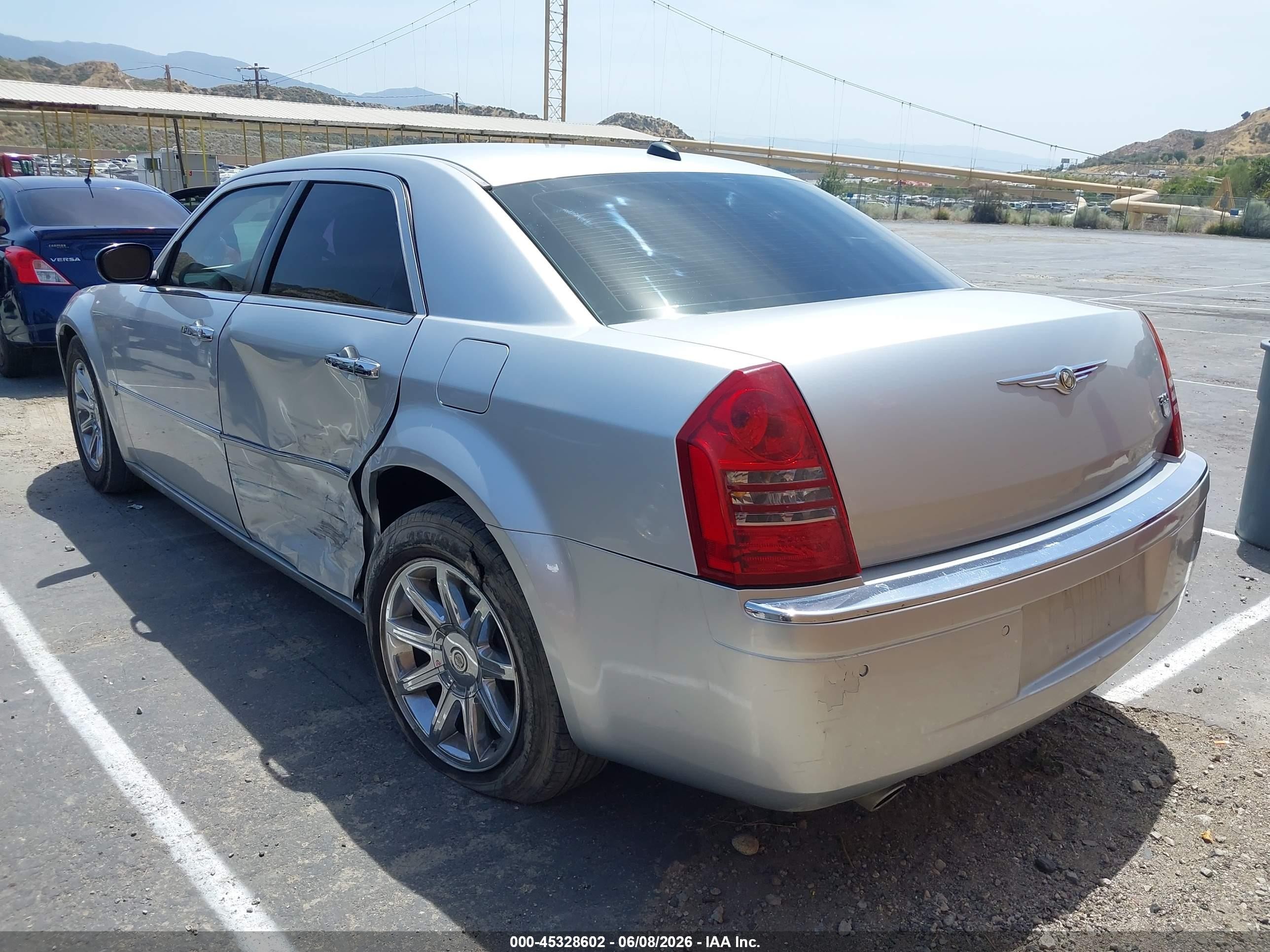 2006 Chrysler 300c   Silver vin: 2C3LA63H76H202339