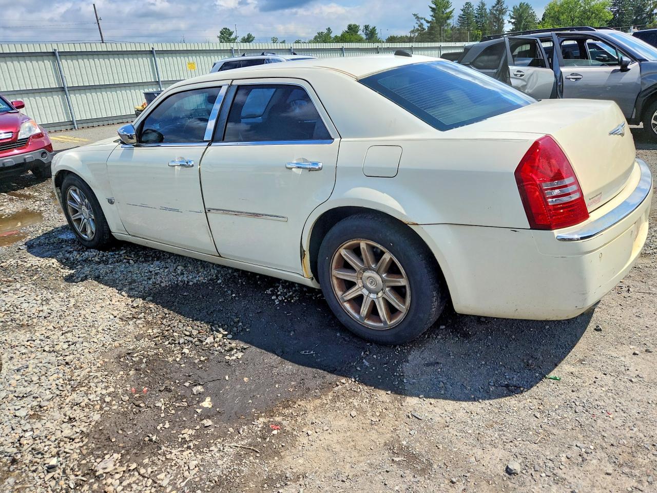2006 Chrysler 300c White vin: 2C3LA63H76H209596