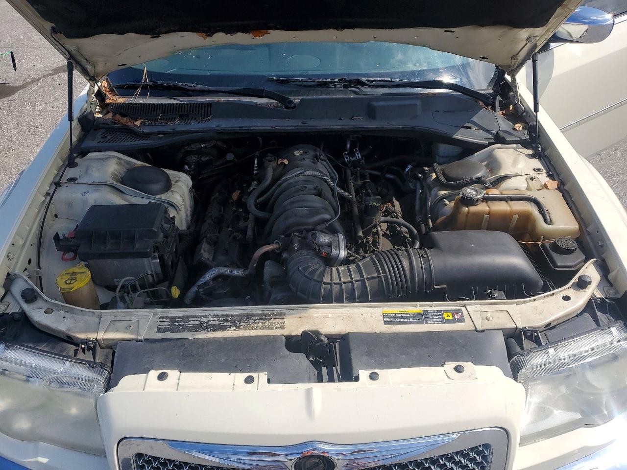 2006 Chrysler 300c Cream vin: 2C3LA63H76H365427