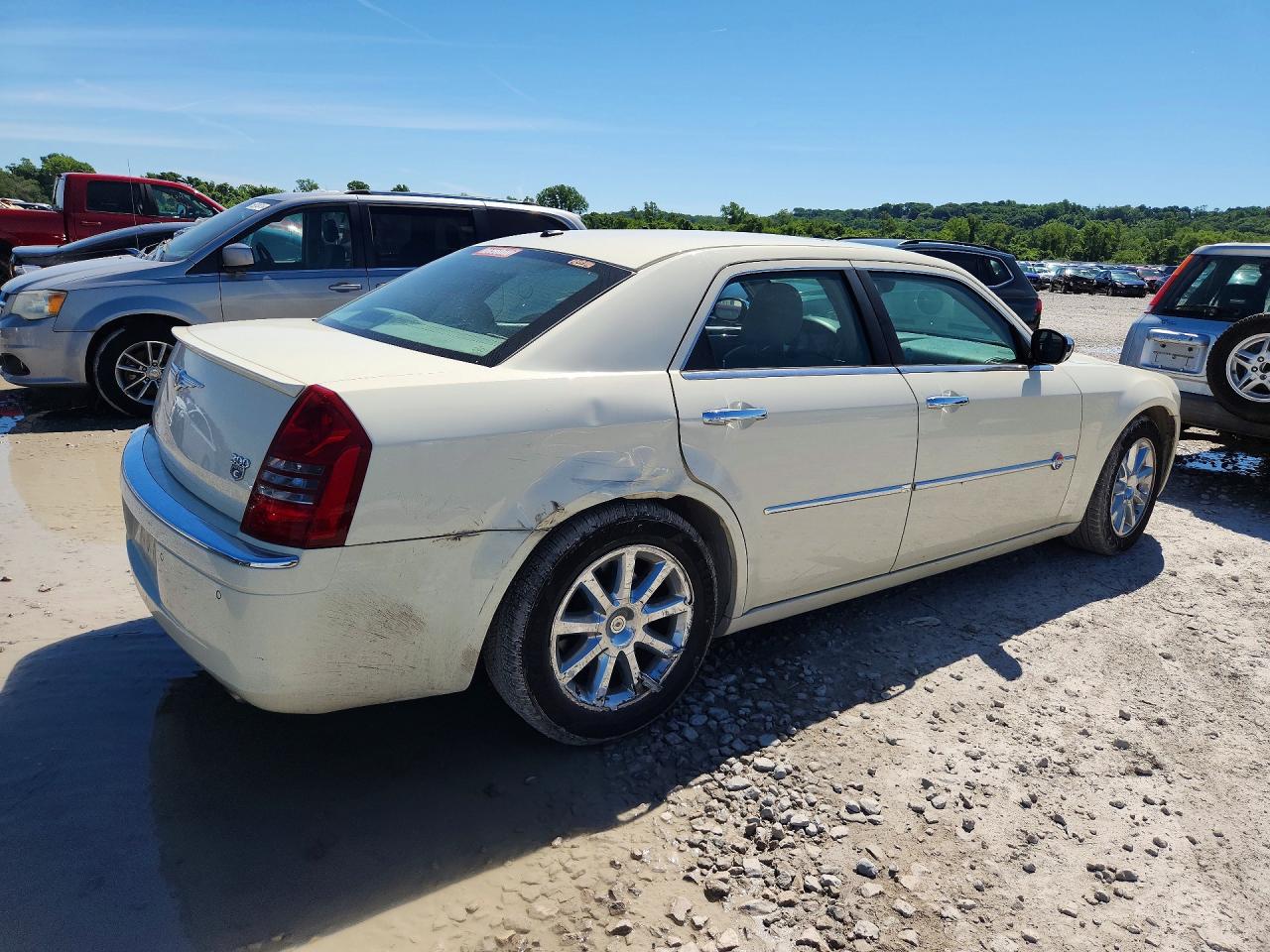 2006 Chrysler 300c Beige vin: 2C3LA63H76H423357