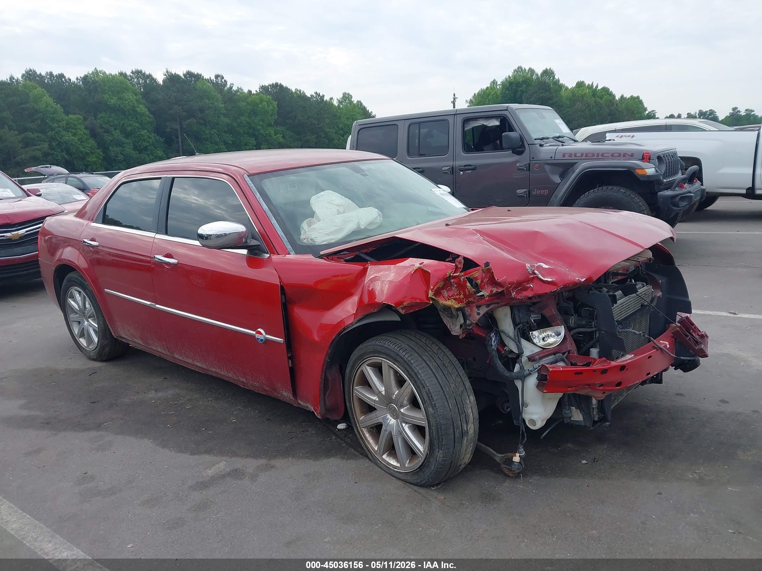2008 Chrysler 300c Hemi Красный vin: 2C3LA63H78H223176