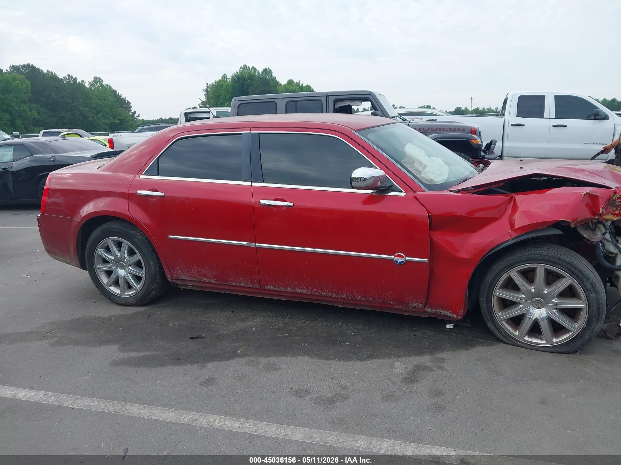2008 Chrysler 300c Hemi Red vin: 2C3LA63H78H223176