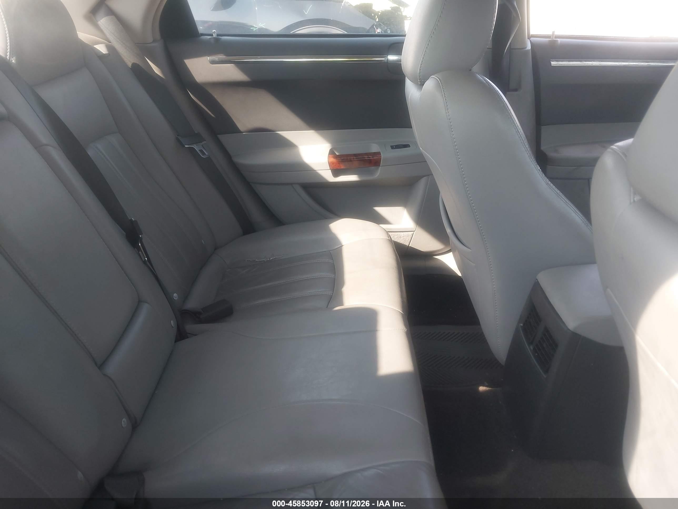 2006 Chrysler 300c   Light Blue vin: 2C3LA63H86H106459