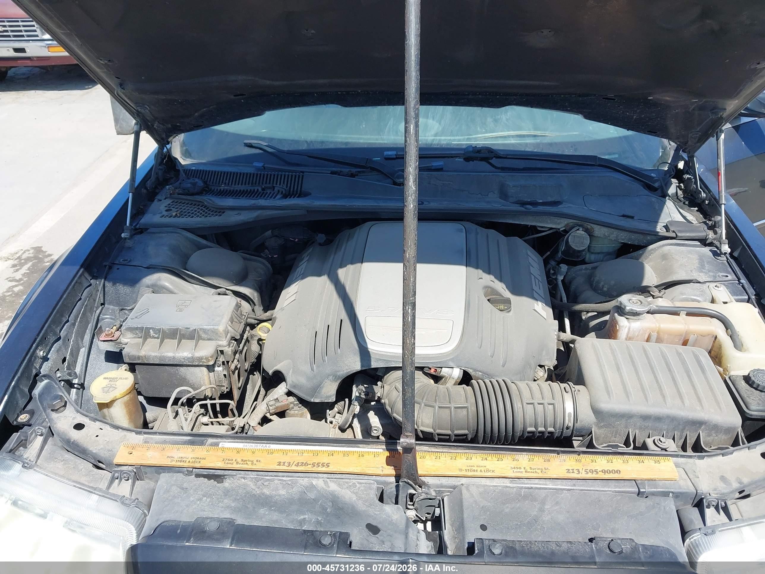 2006 Chrysler 300c   Черный vin: 2C3LA63H86H397612