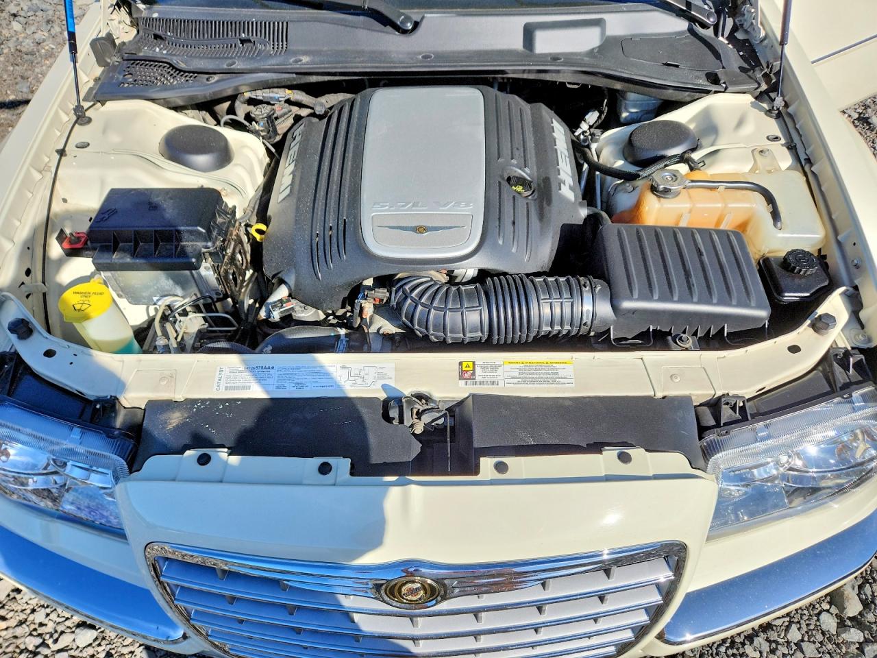 2007 Chrysler 300c White vin: 2C3LA63H87H610186
