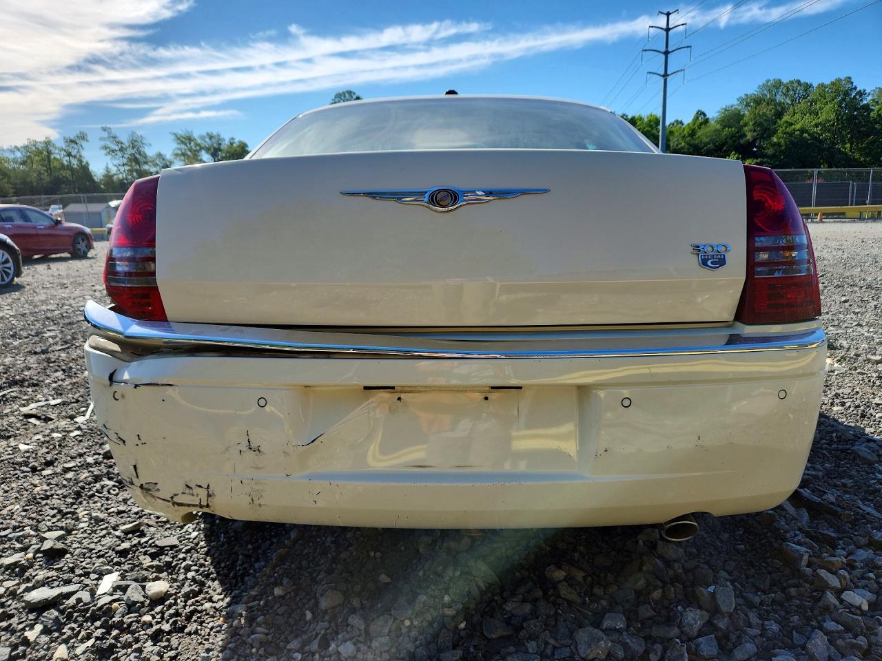 2007 Chrysler 300c White vin: 2C3LA63H87H610186