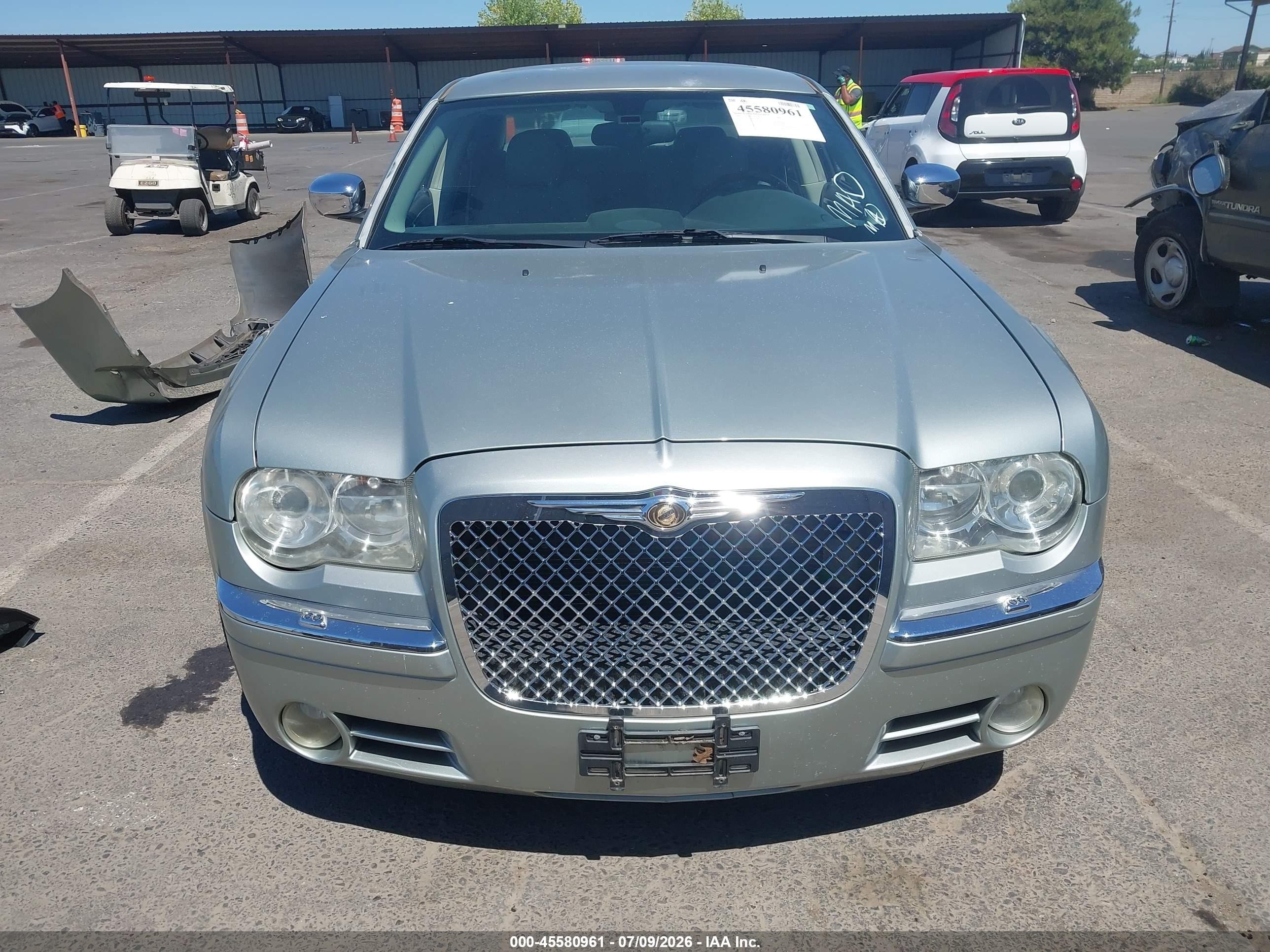 2006 Chrysler 300c   Gray vin: 2C3LA63H96H112089